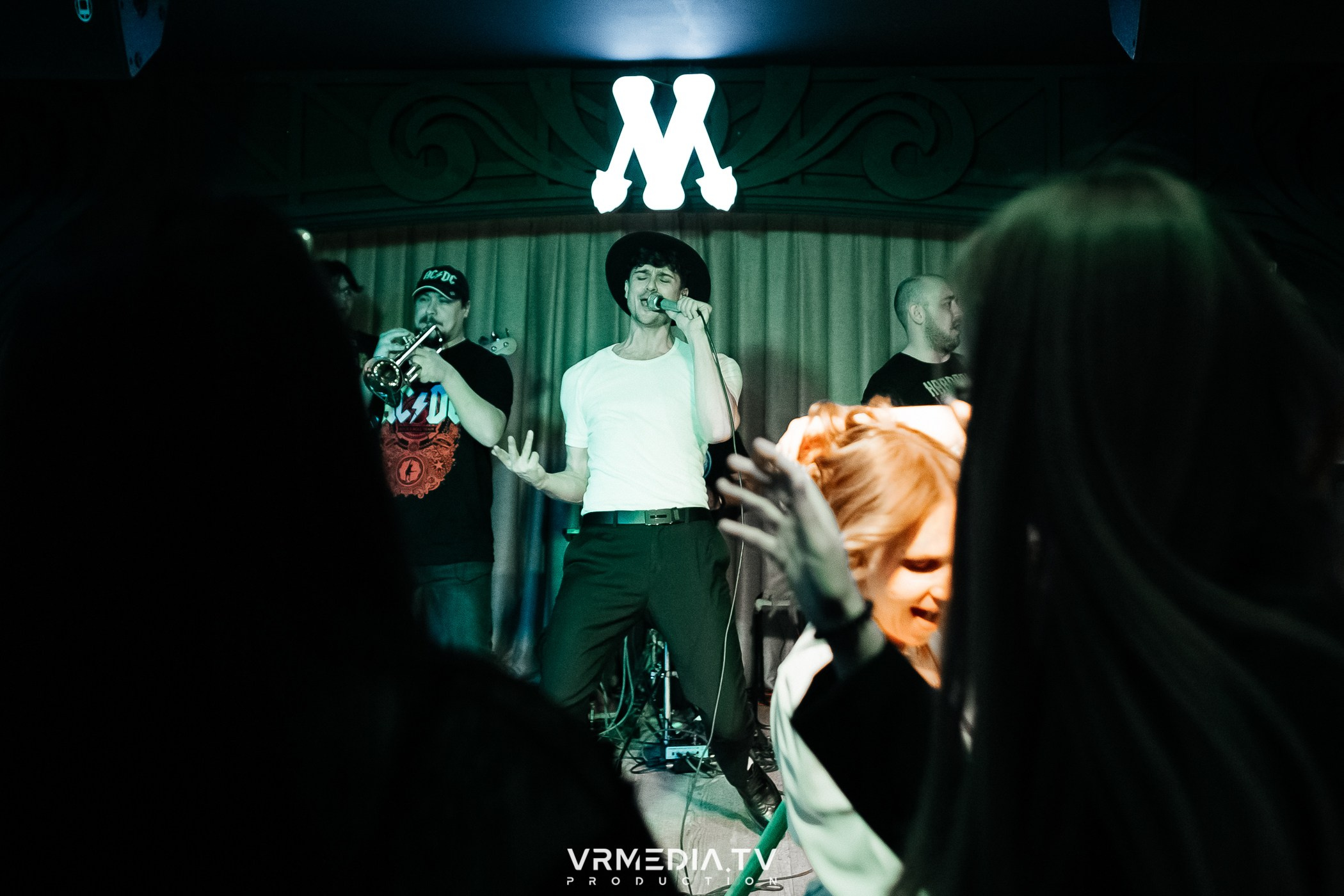 Международный женский день в ресторане «Мюнхен»