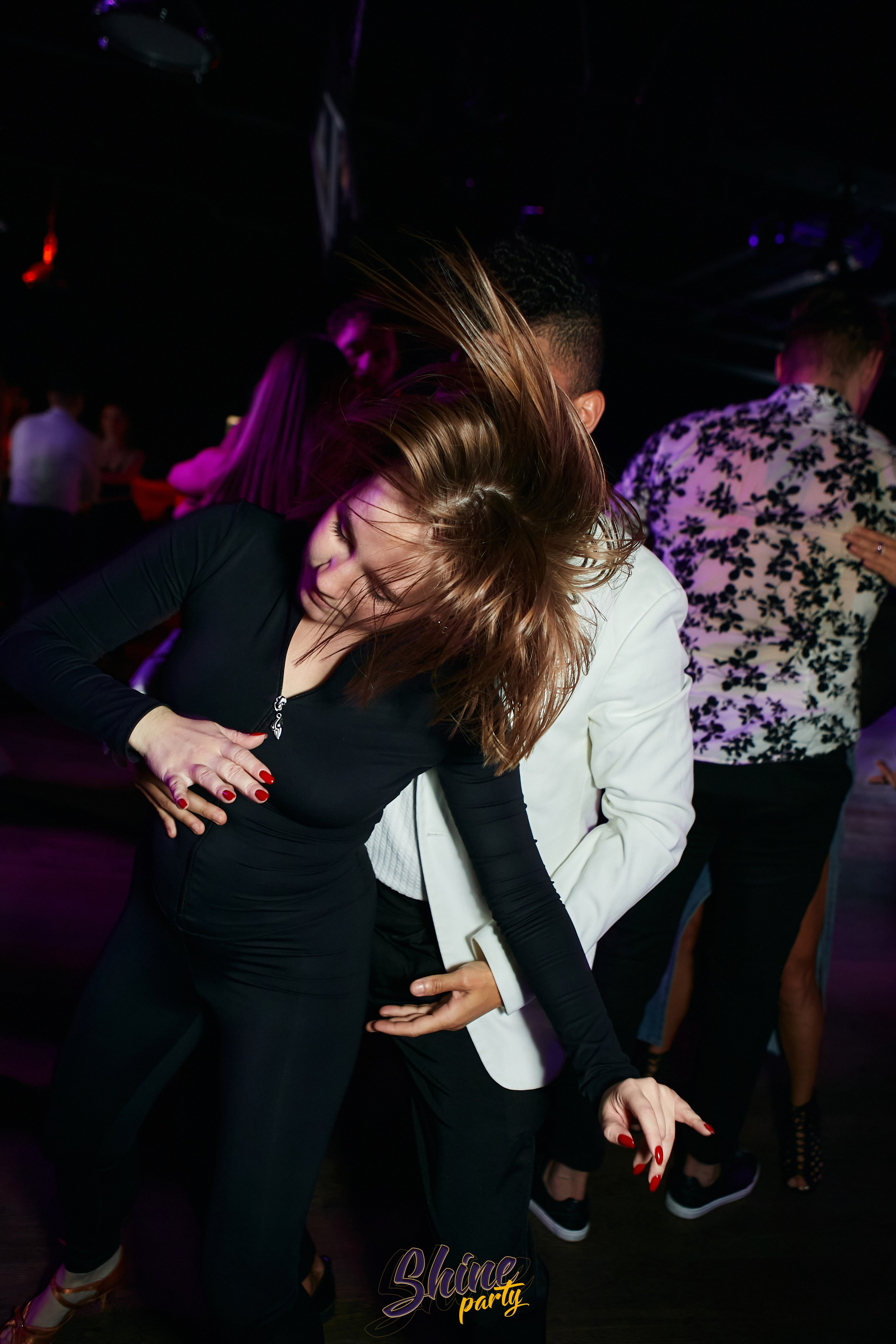 Shine party bachata. Свадебный фотограф