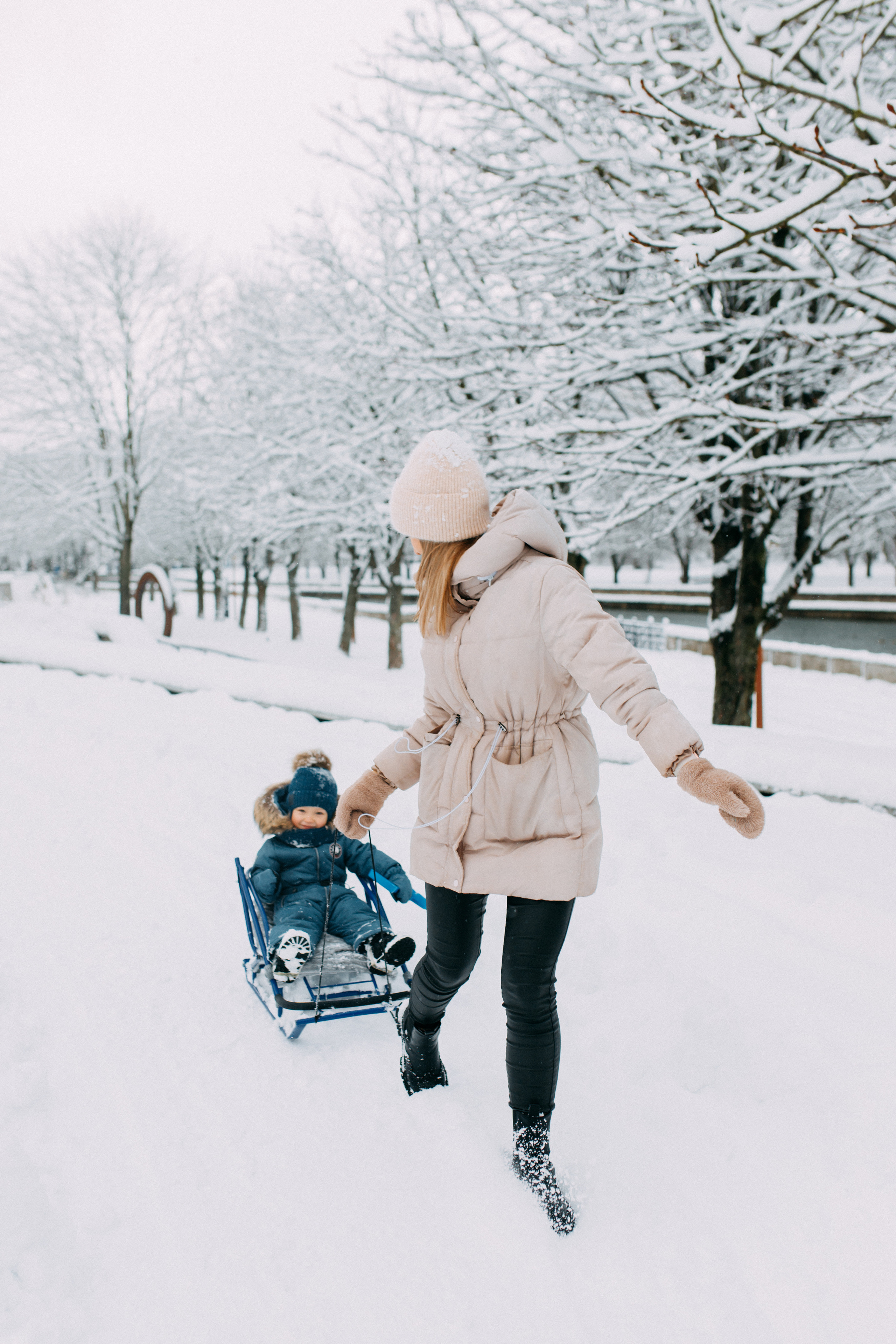 В зимнем парке • Зима 2023. Фотограф в Калининграде Екатерина Осинцева