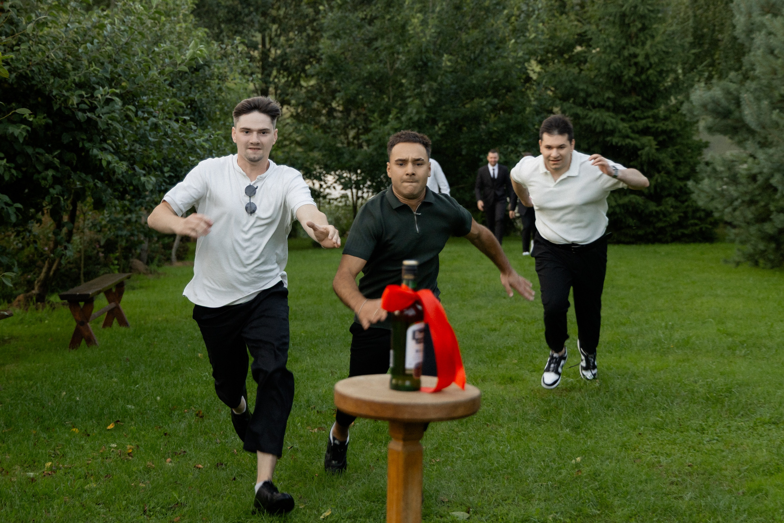 Свадебная фотосессия в агроусадьбе Лабодянка в Минске. Свадебный фотограф в Минске/Беларуси Сергей Спиридонов