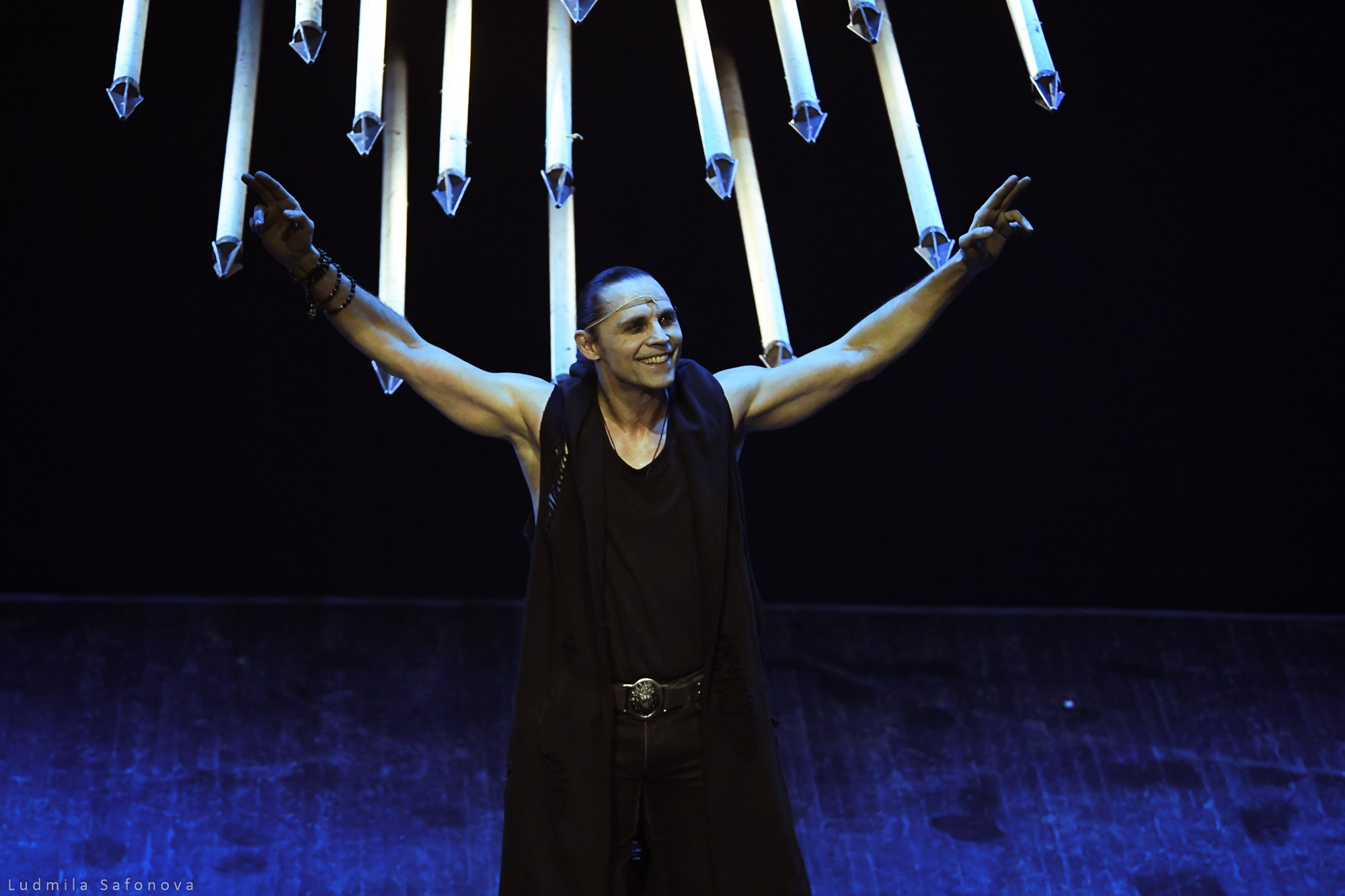 Скорпи-он. Дмитрий Бозин. Театр Виктюка. Lucytheatre