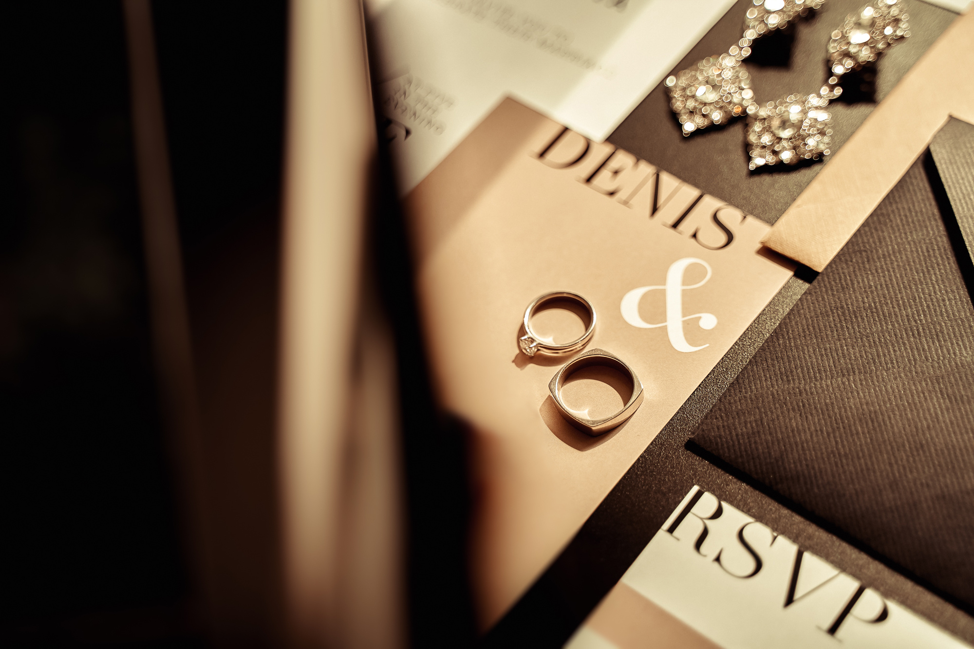 Денис и Оксана. Павел Мерк. Стильная свадебная фотография