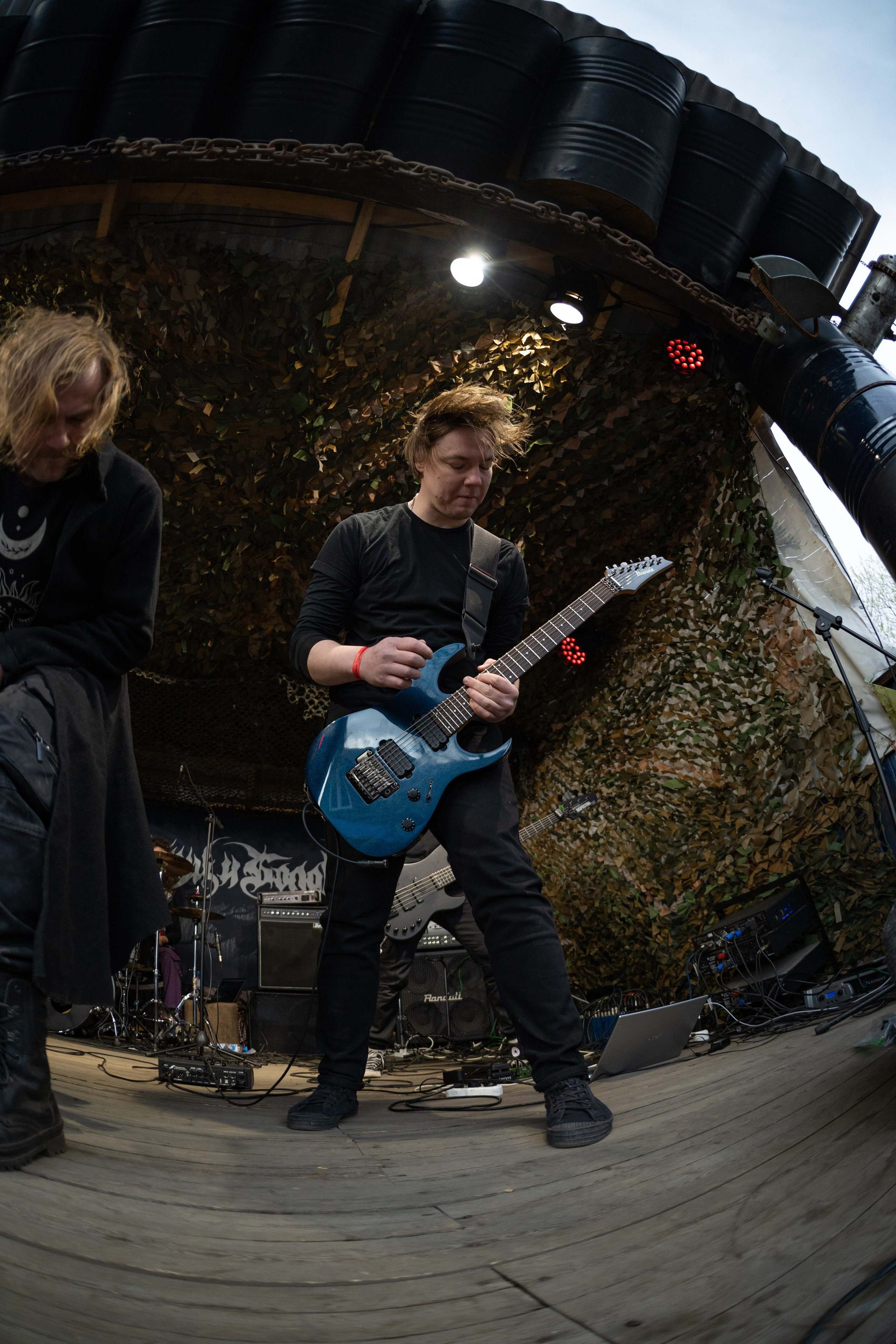 Фестиваль «ПОСРЕДИ КЛАДБИЩ И БОЛОТ»|Архангельск. Концертный и репортажный фотограф в Санкт-Петербурге Слава Пахомов