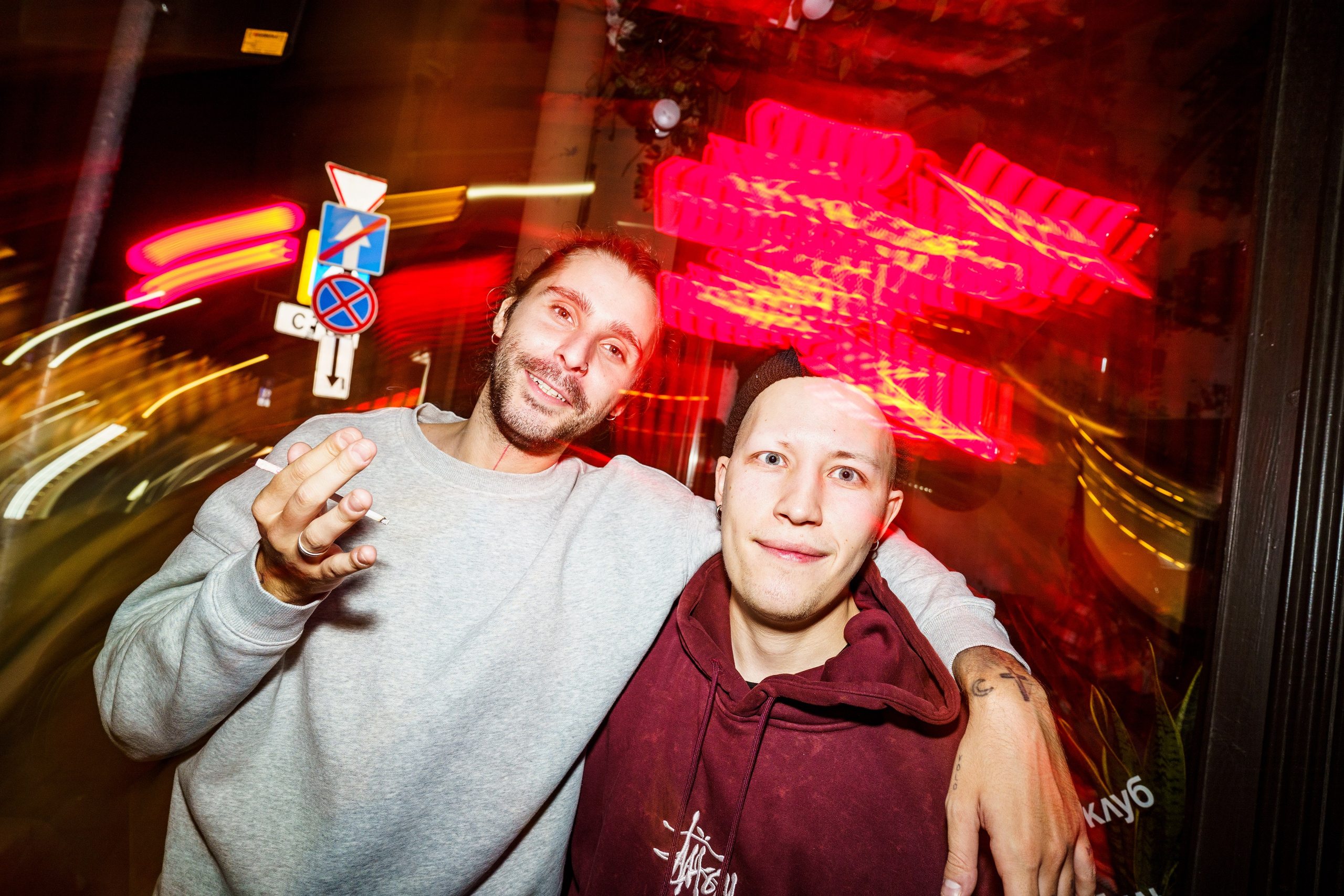 Из Сибири с любовью. Бар разбитых сердец. Концертный и репортажный фотограф в Санкт-Петербурге Слава Пахомов