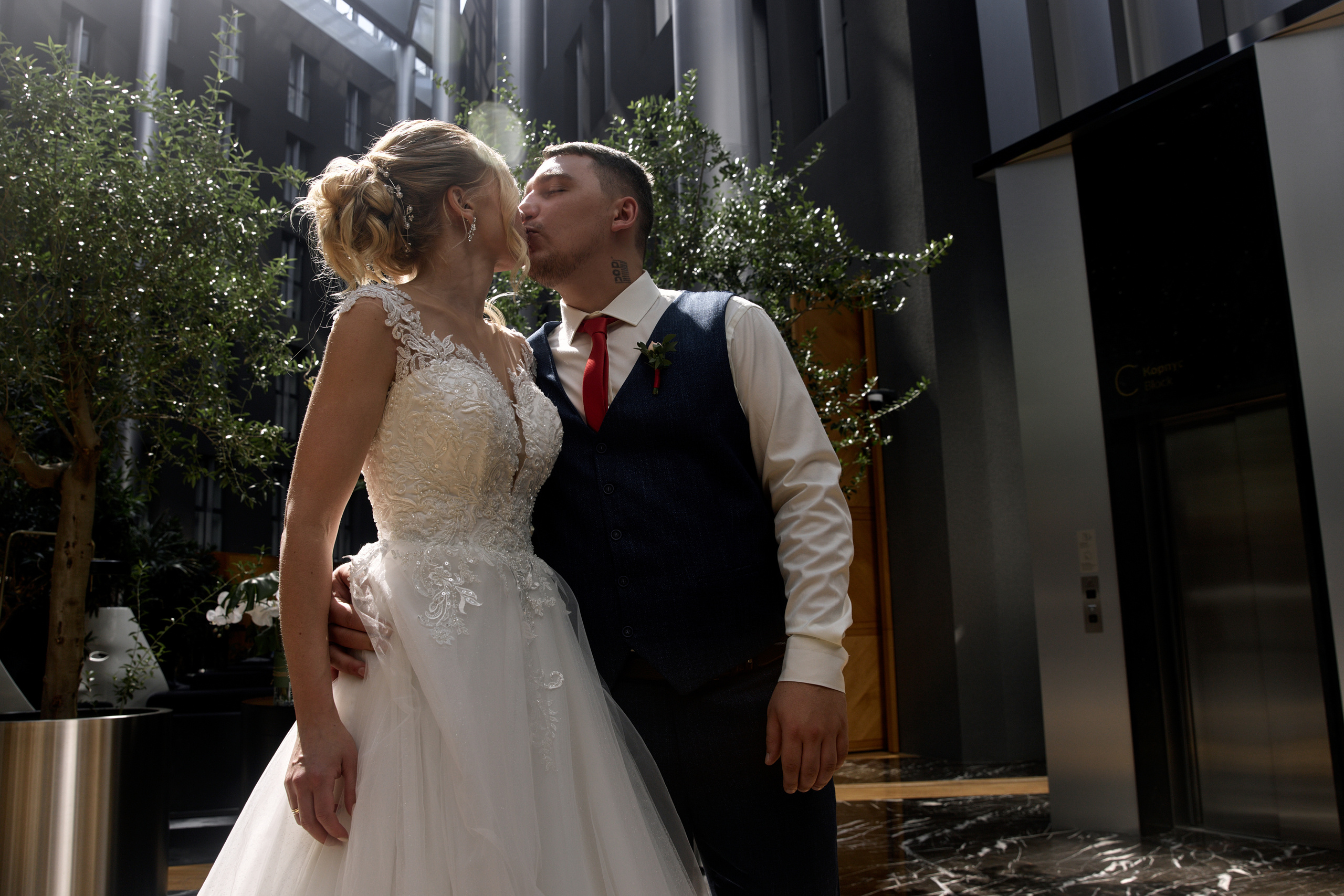 Анонс свадебной фотосъемки Саши и Маши. Свадебный фотограф СПБ Михаил Песиков