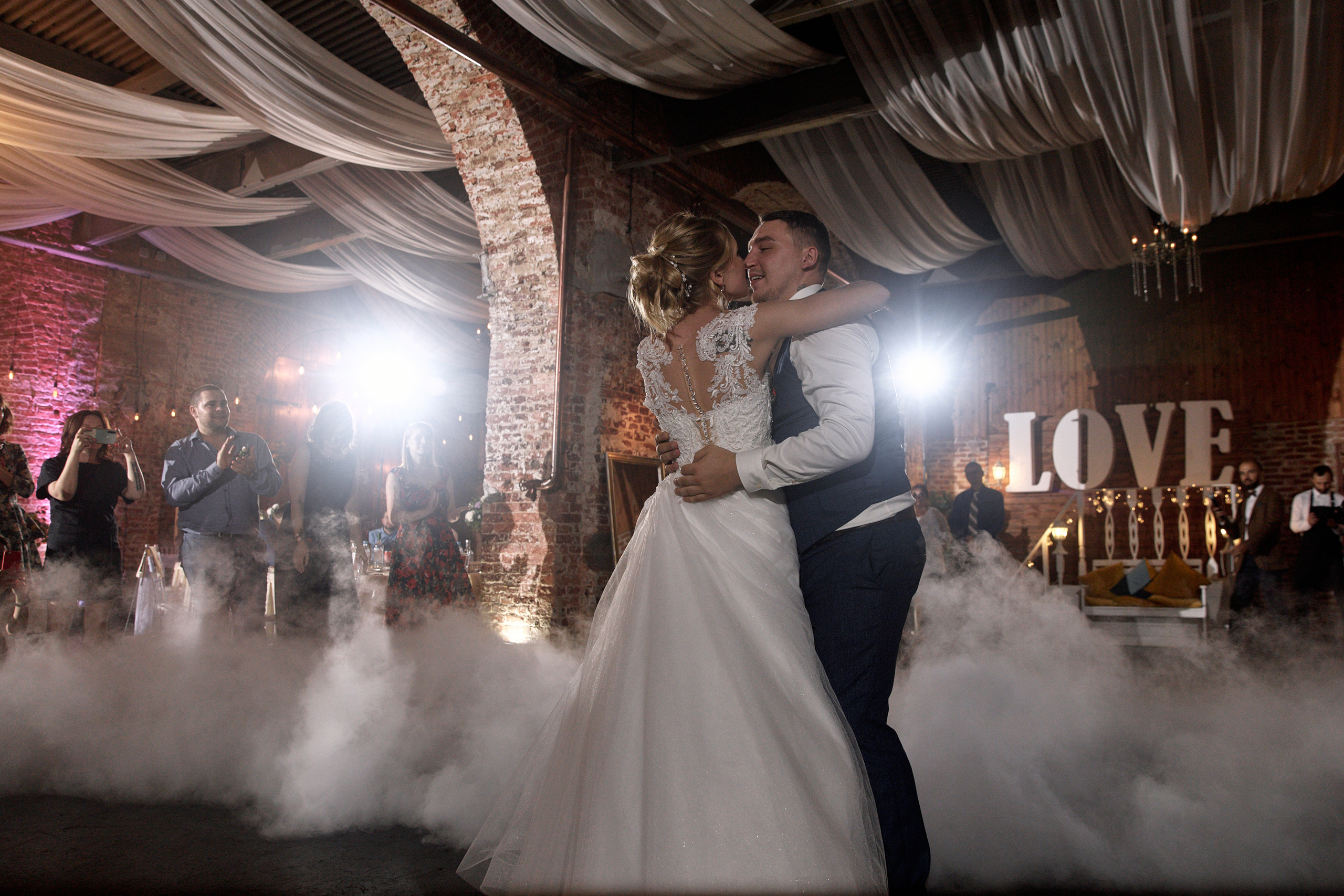 Анонс свадебной фотосъемки Саши и Маши. Свадебный фотограф СПБ Михаил Песиков