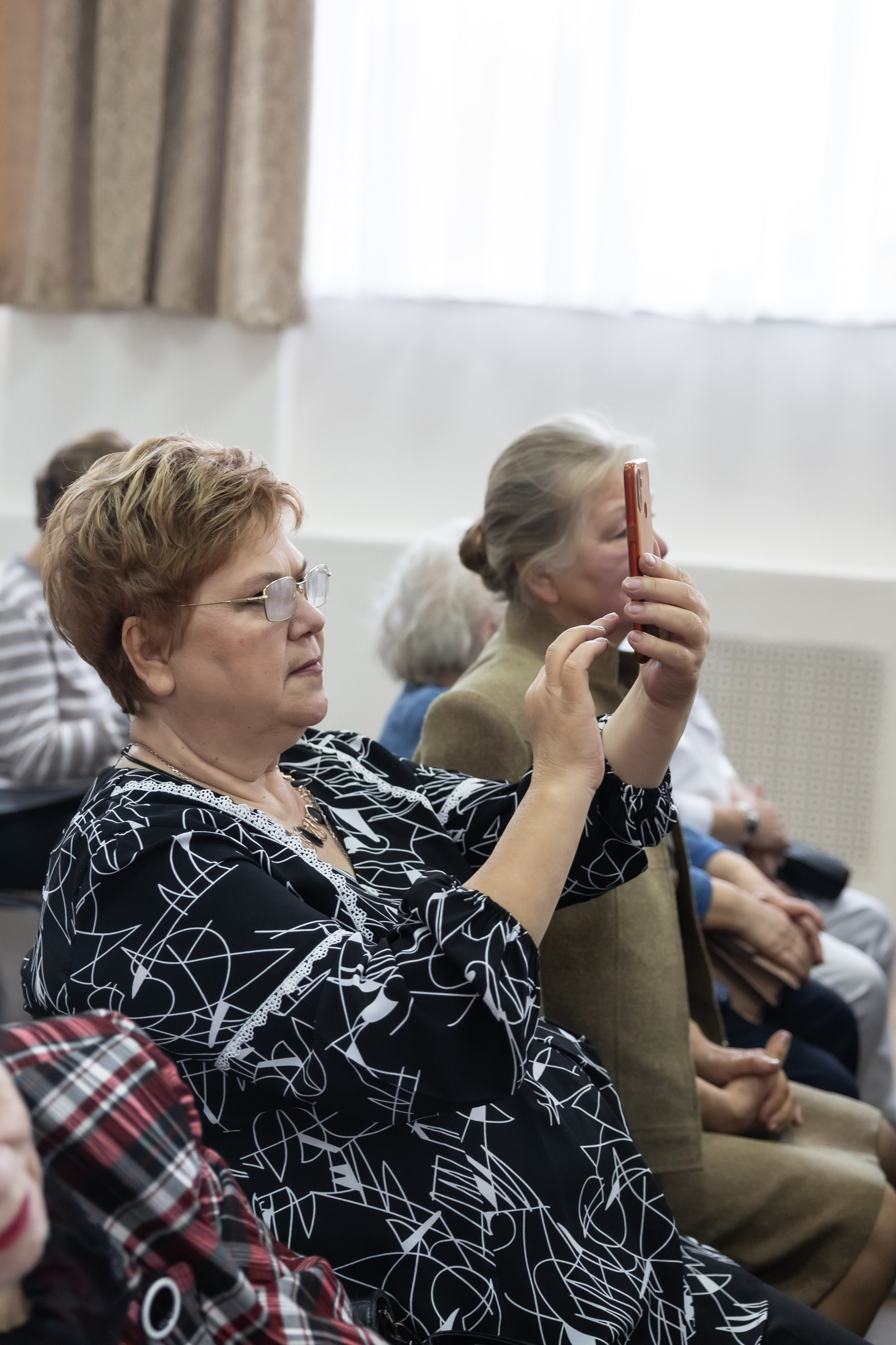 День учителя. Школа 31. Октябрь 2024. Свадебный и Семейный фотограф г. Ижевск Гульназ Солдатова. Гульназ фото