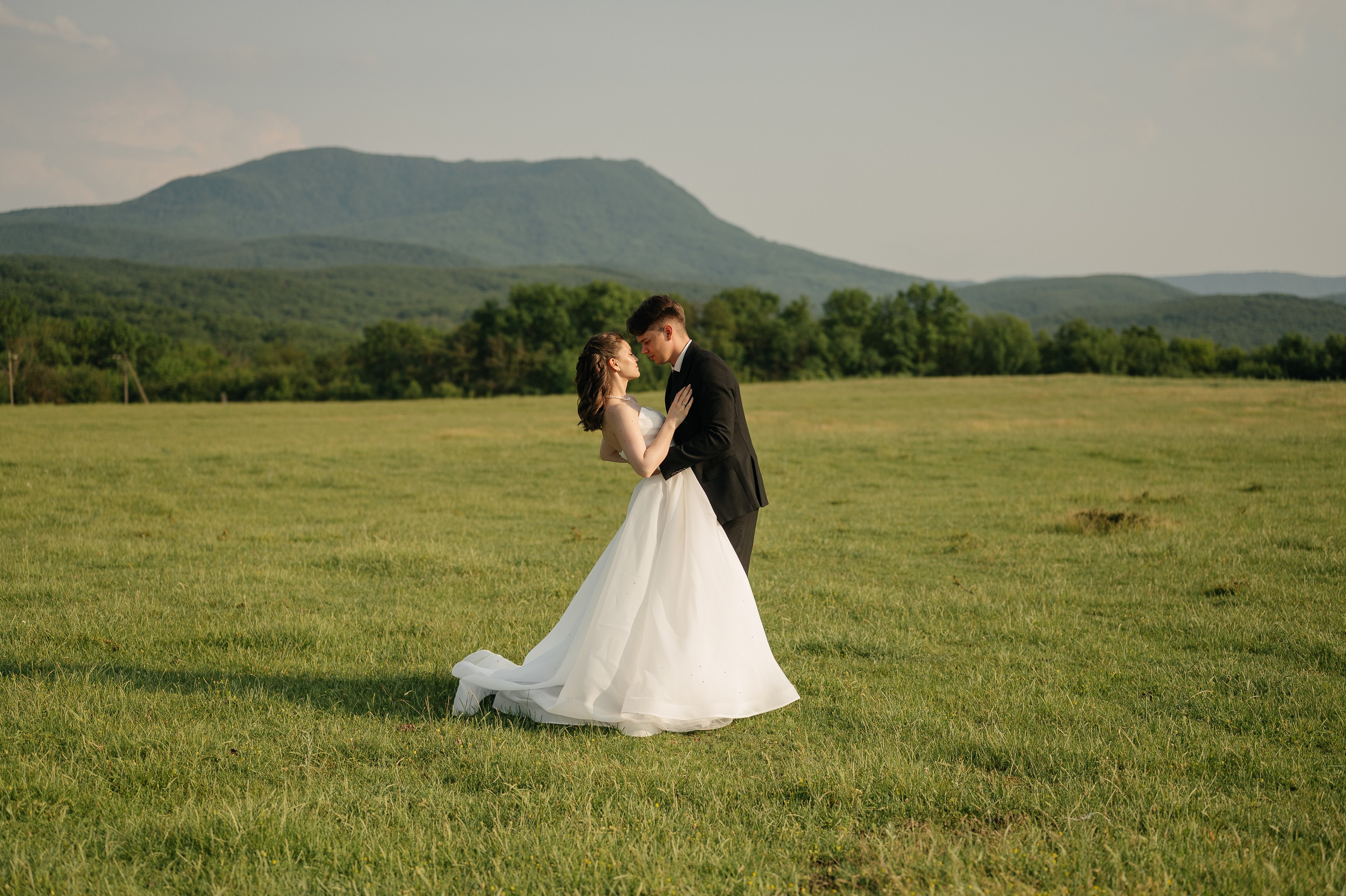 Свадебная съёмка в горах. Свадебный и семейный фотограф в Краснодаре Алина Мельник