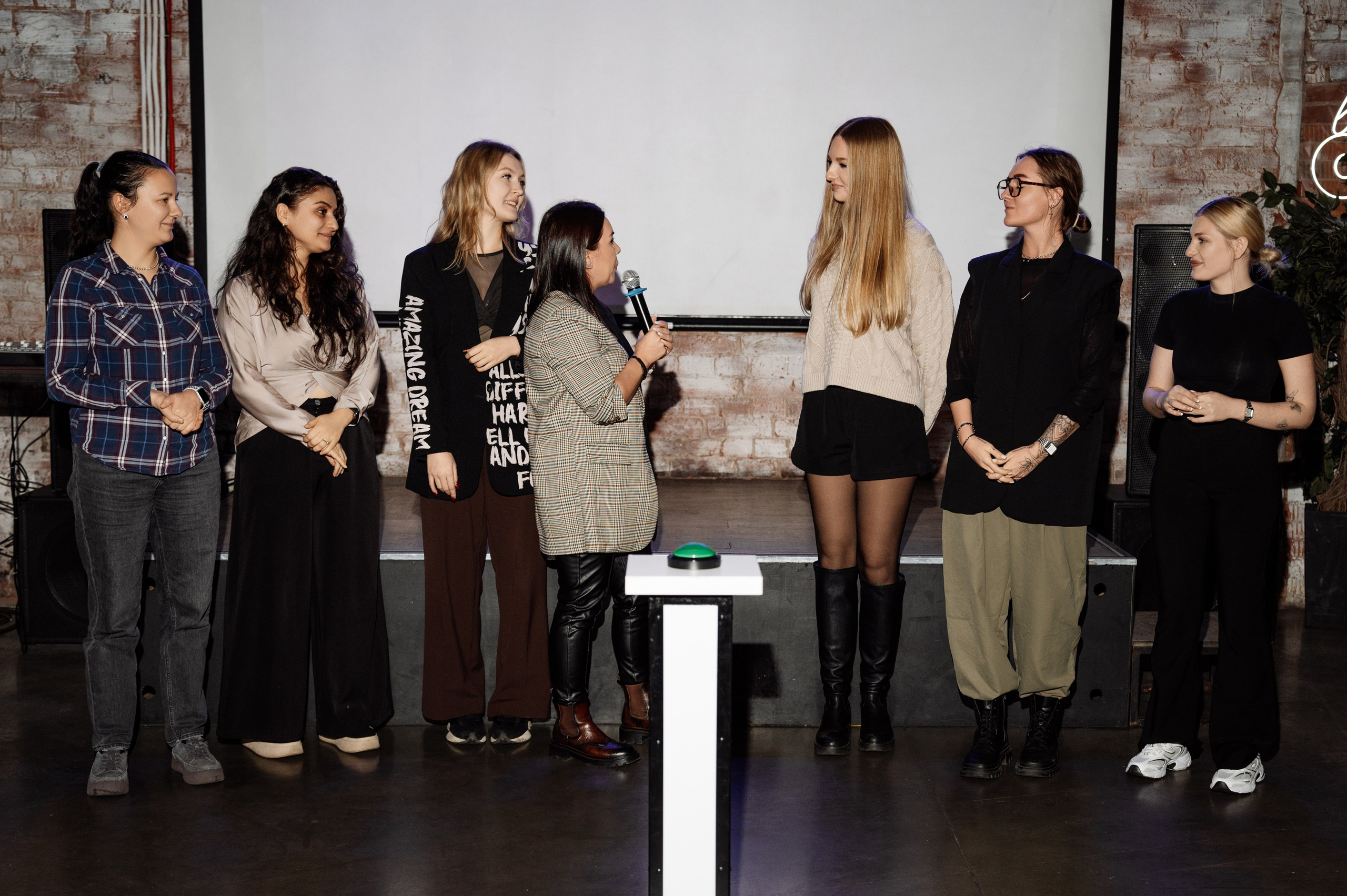 Шоу-игра в лофте Com.Nata. Мария Плетинская фотограф в Санкт-Петербурге