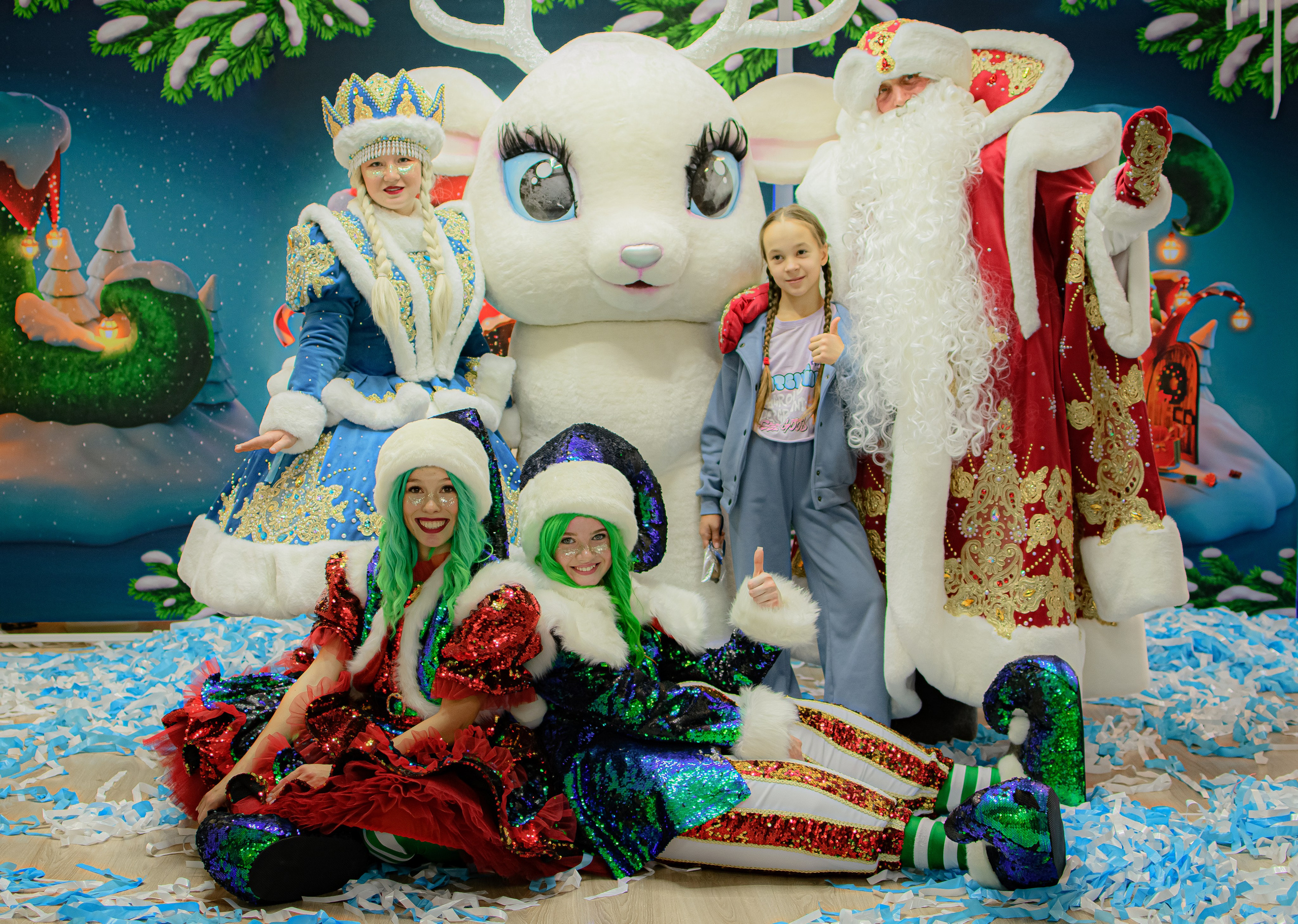 HAPPY NEW YEAR. Photokarish