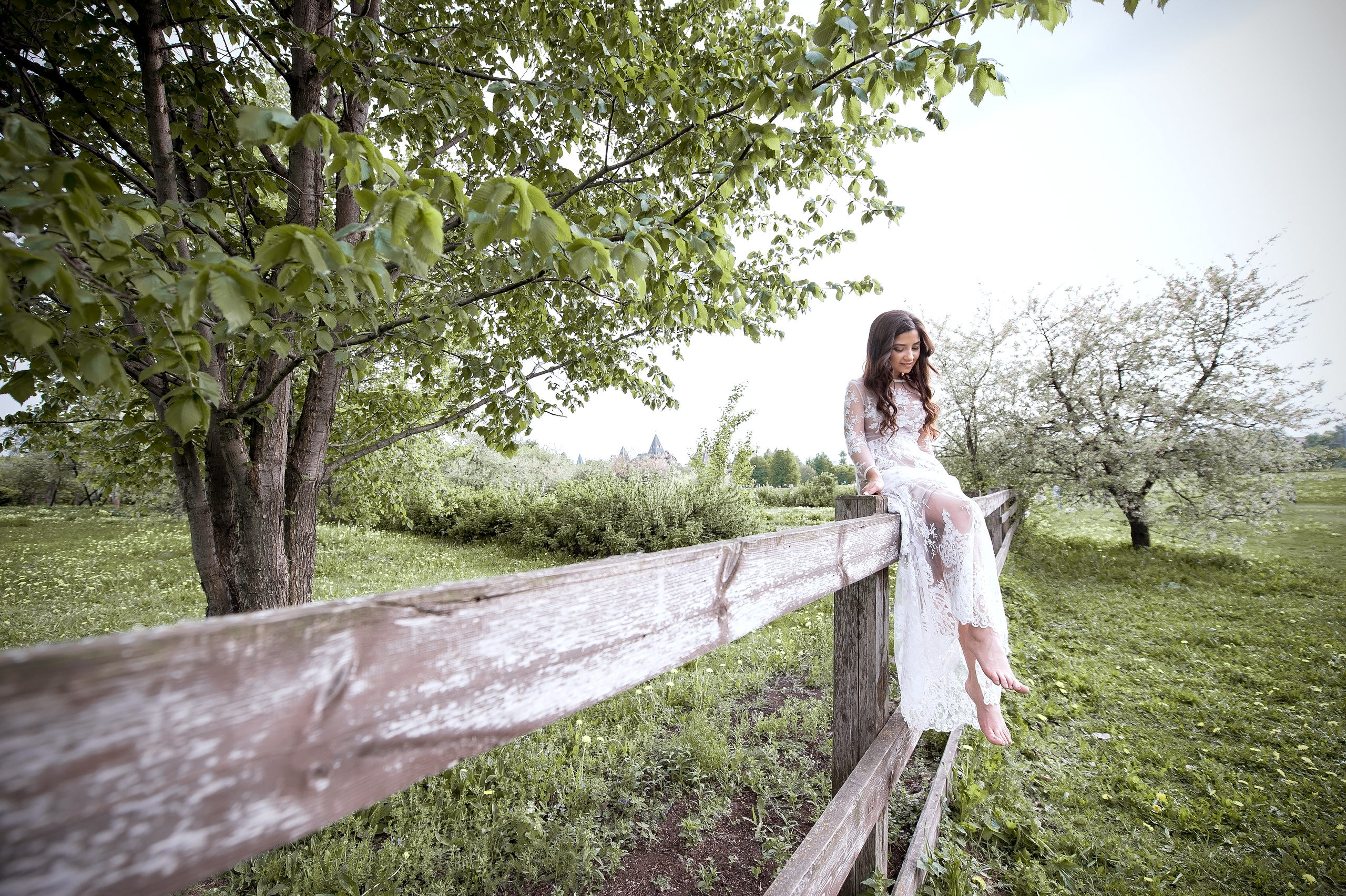 Фотосессия на цветение в Коломенском. Свадебный и семейный фотограф Виктория Носачёва. Щелково, Москва и МО