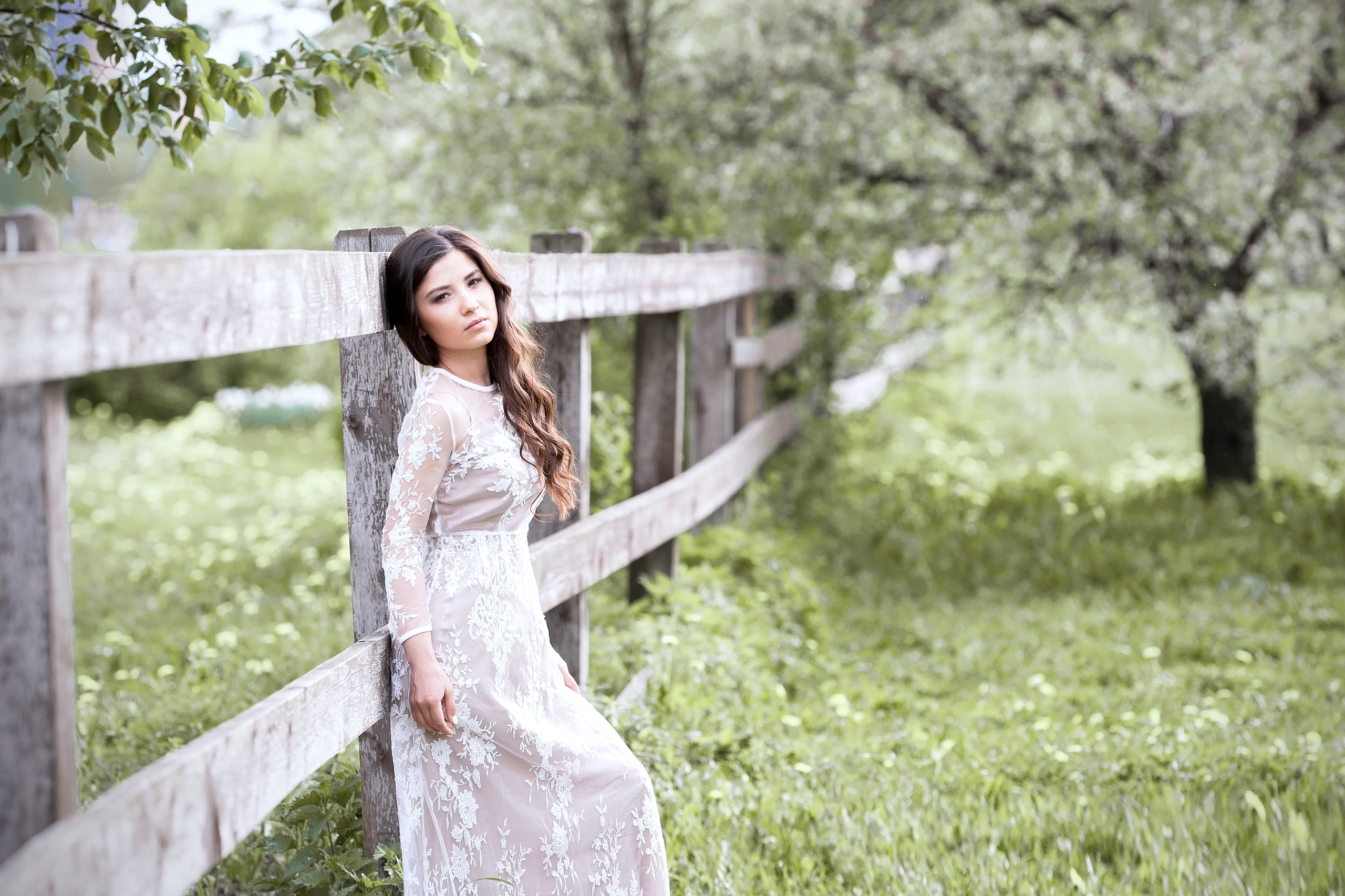 Фотосессия на цветение в Коломенском. Свадебный и семейный фотограф Виктория Носачёва. Щелково, Москва и МО