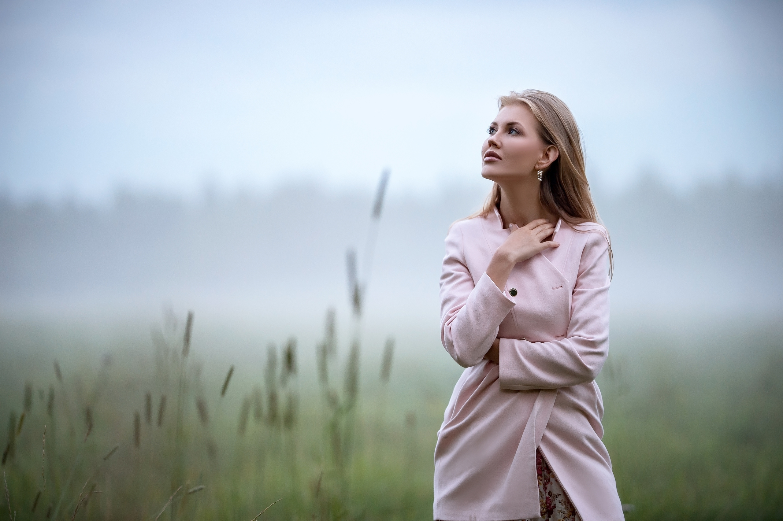 Фотосессия в пшеничном поле в Щелково. Свадебный и семейный фотограф Виктория Носачёва. Щелково, Москва и МО