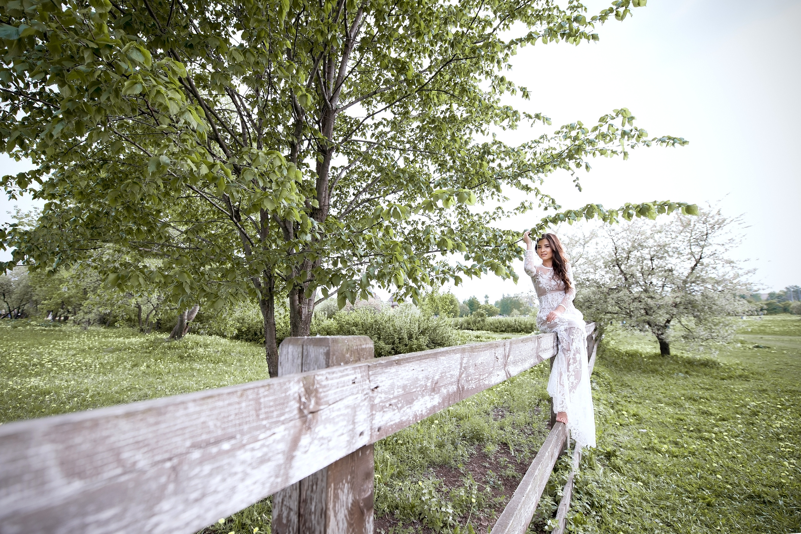 Фотосессия на цветение в Коломенском. Свадебный и семейный фотограф Виктория Носачёва. Щелково, Москва и МО