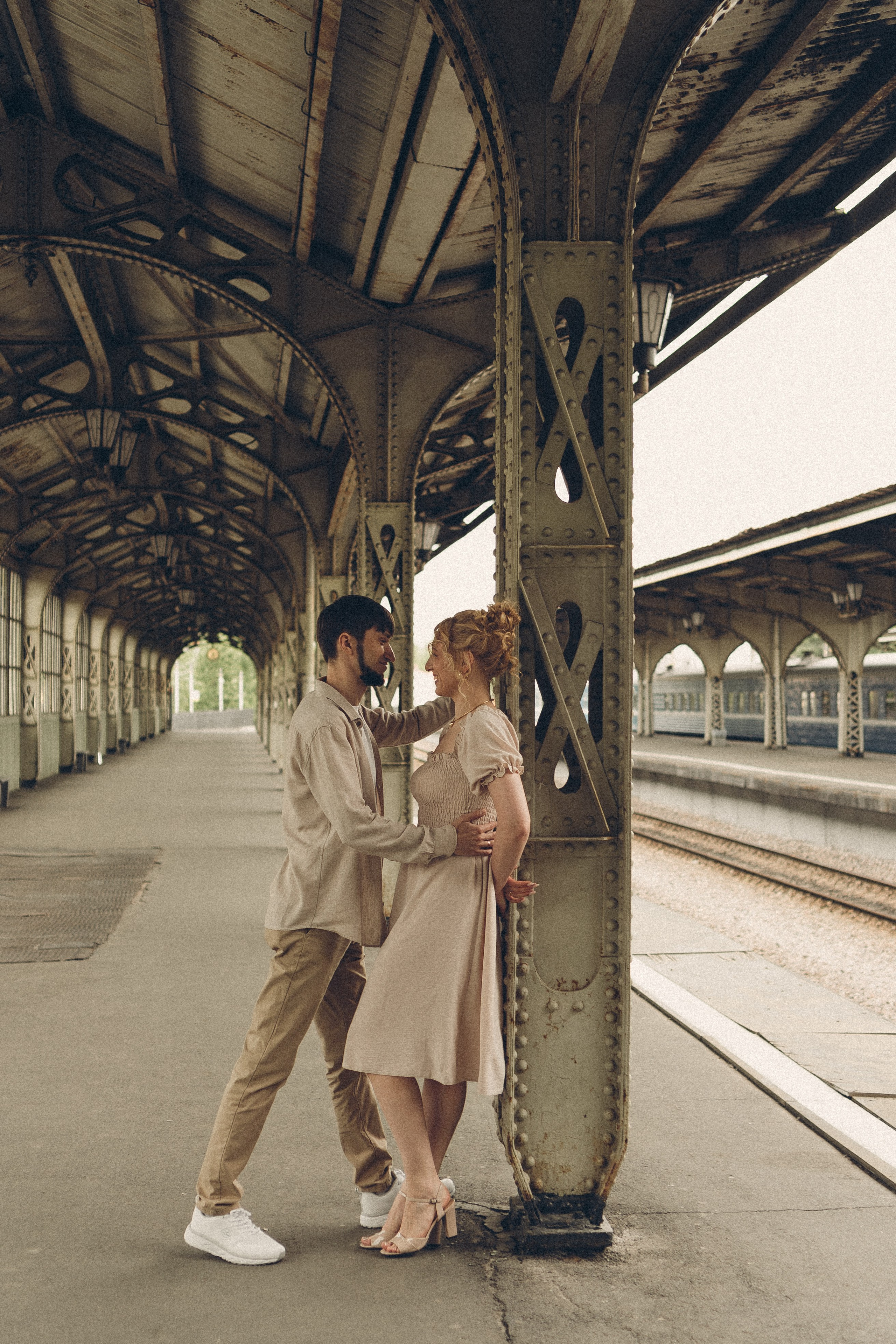 ПРОГУЛКА НА ВИТЕБСКОМ ВОКЗАЛЕ. Профессиональный фотограф, Санкт-Петербург — Виктория Богомолова