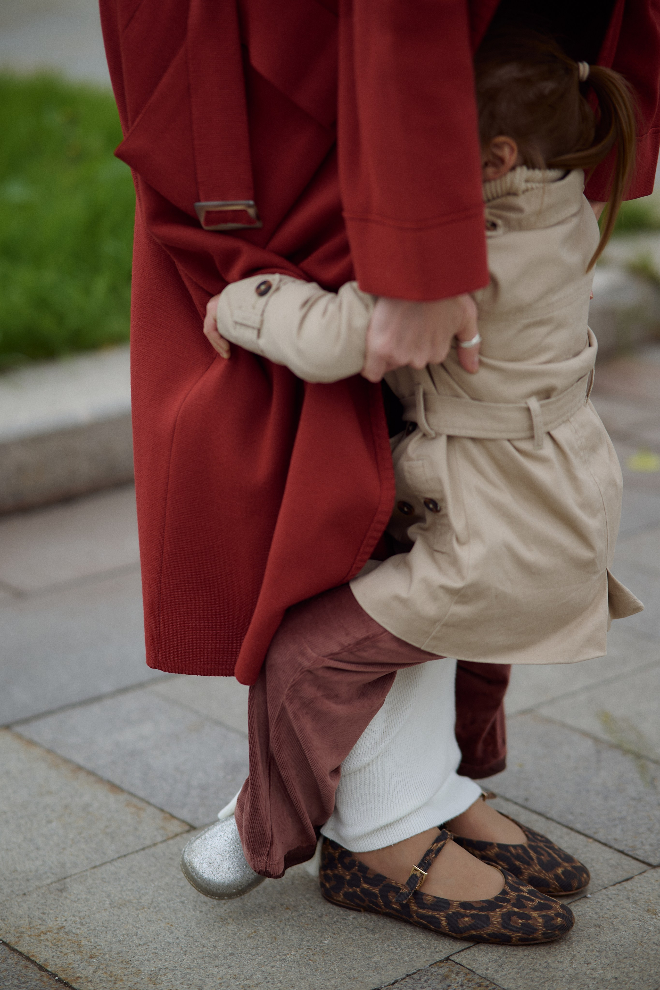 Рита и Кира. Прогулка по центру. Семейный и свадебный lifestyle-фотограф в Москве Мария Петрова