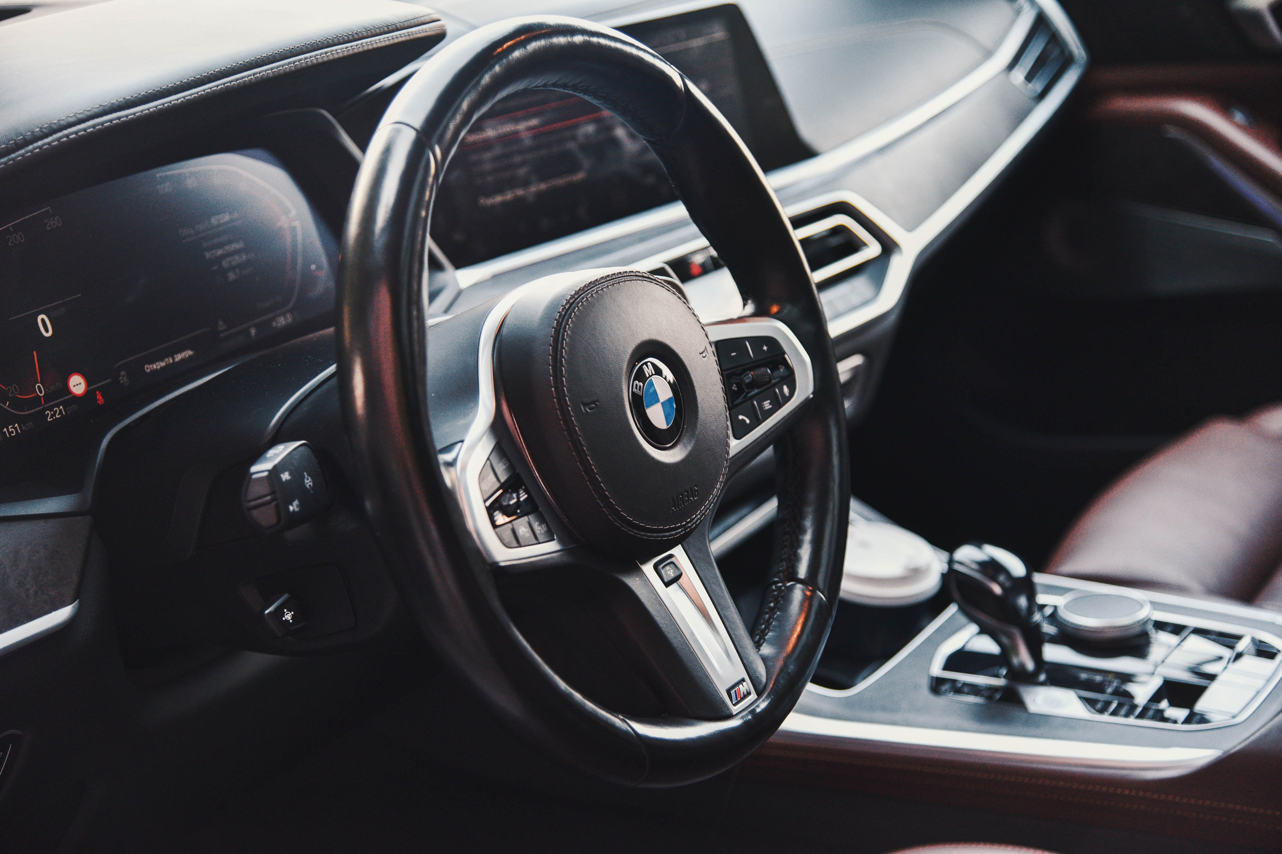 Фотографии BMW X7 в&nbsp;Новосибирске. Автомобильный фотограф Чанчин Владимир