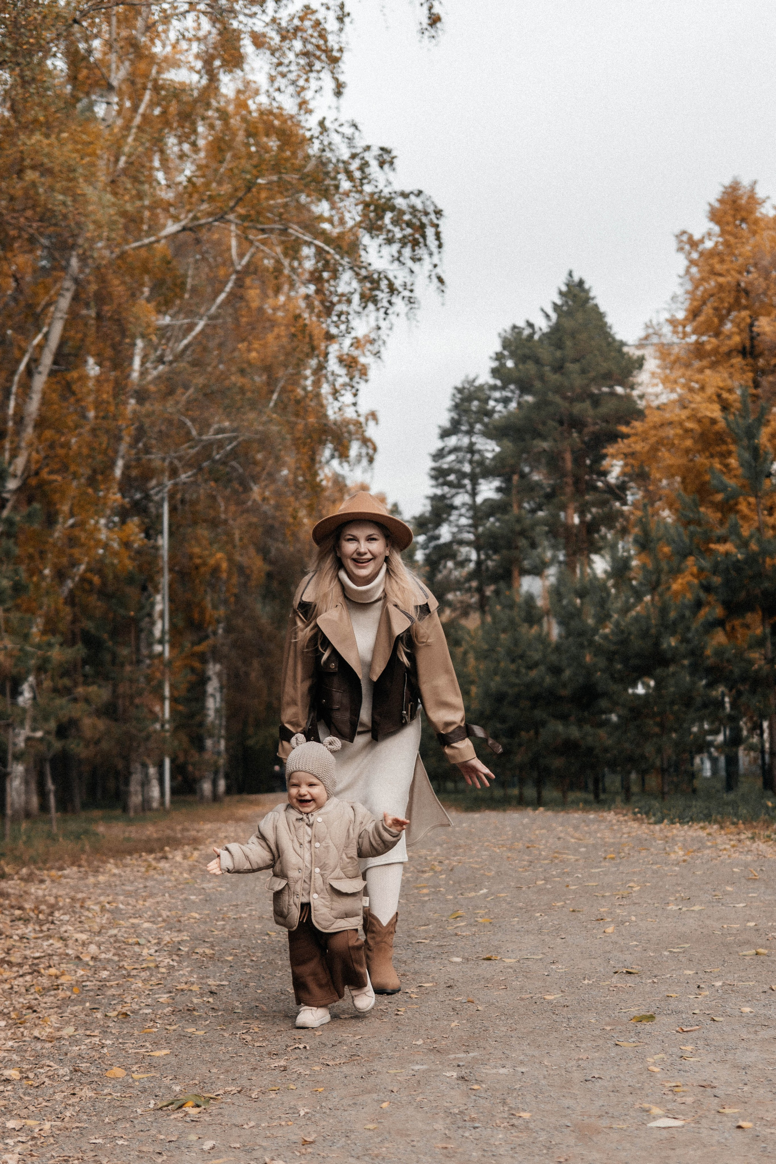 Прогулка осенью в парке. Главная страница