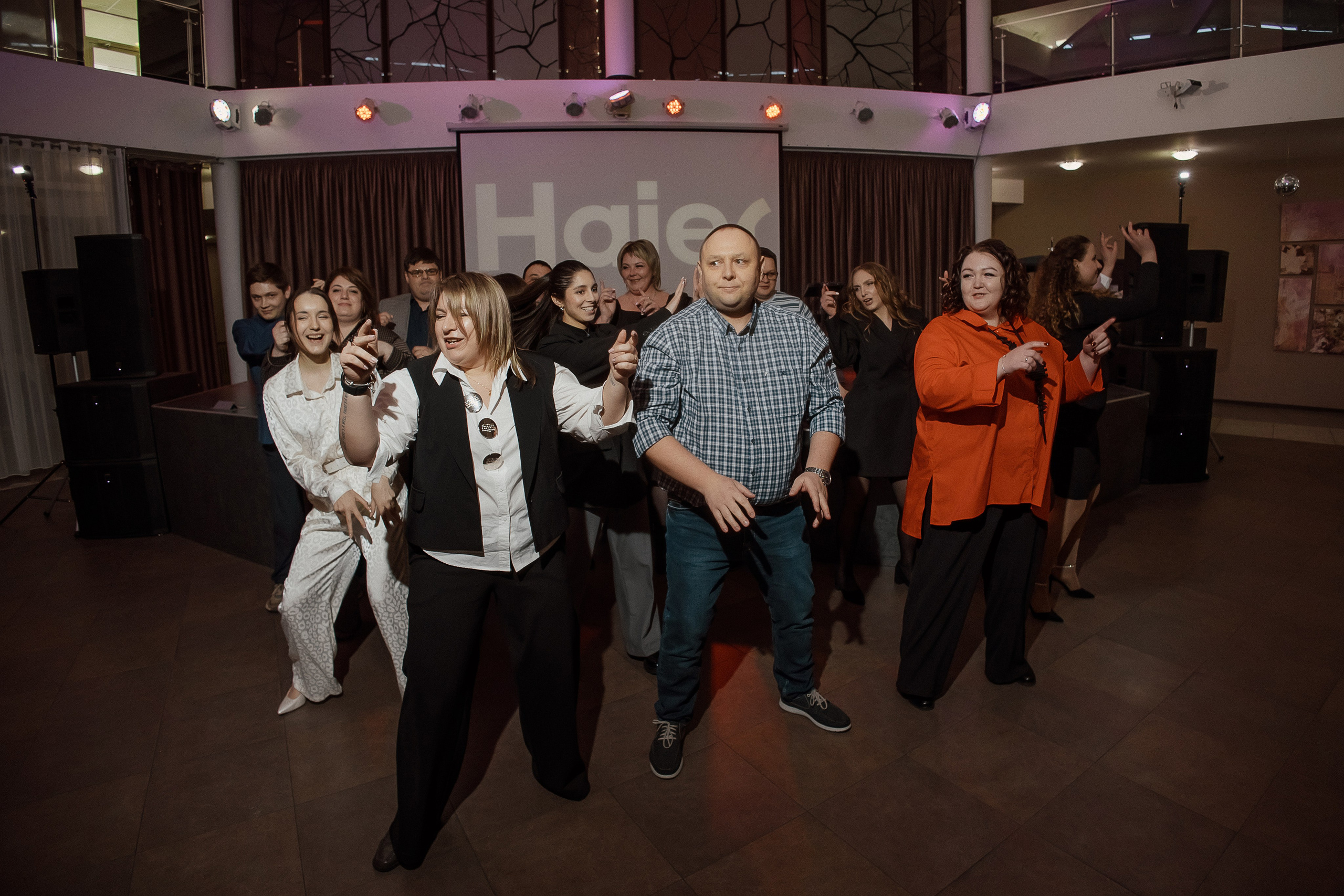 Haier. Свадебный фотограф