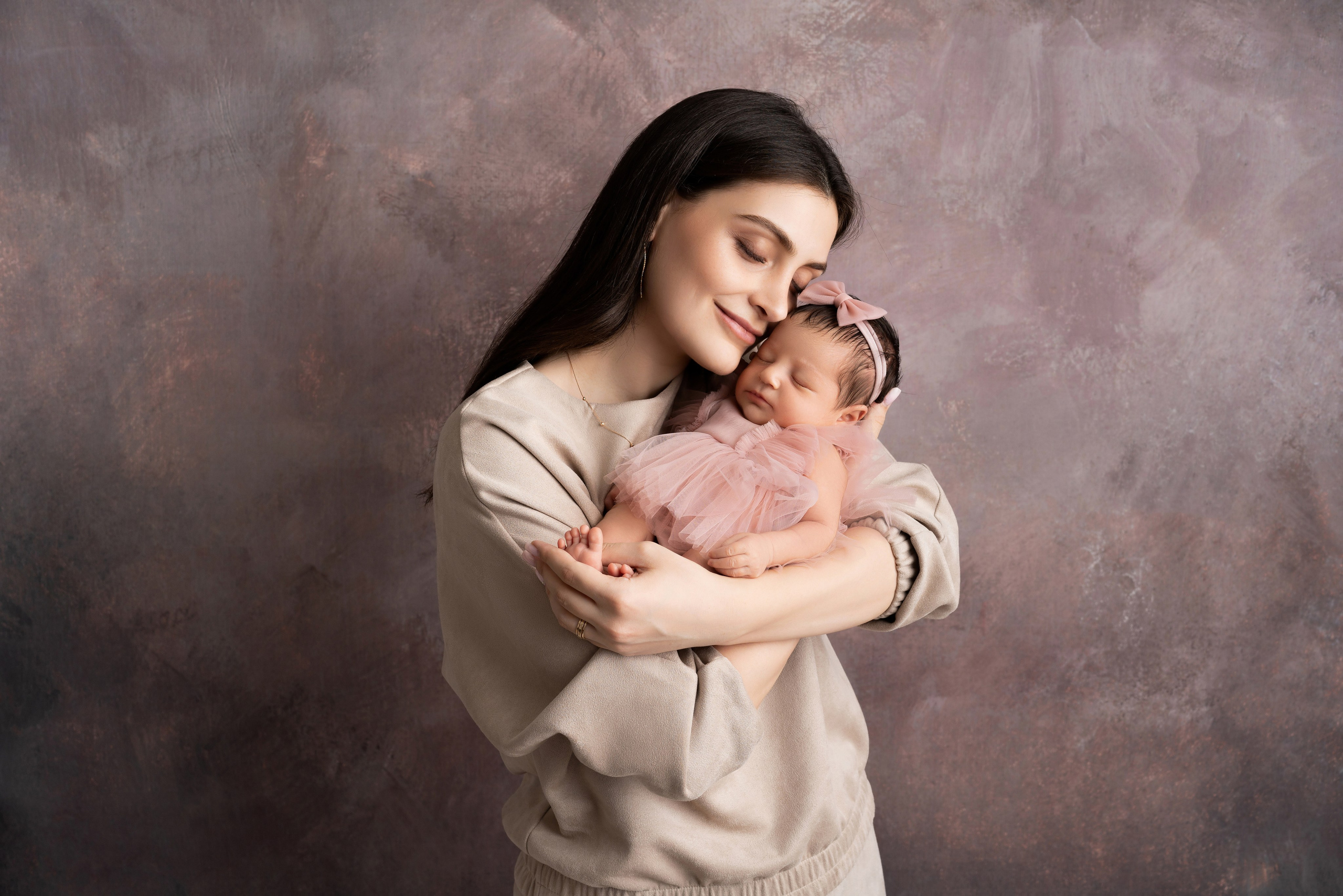 Семейные фотосессии с новорожденными | Трогательные кадры малышей и их близких в Москве и МО. Фотосессия новорожденных в Москве и Московской области | Профессиональный фотограф newborn — Татьяна Иванова