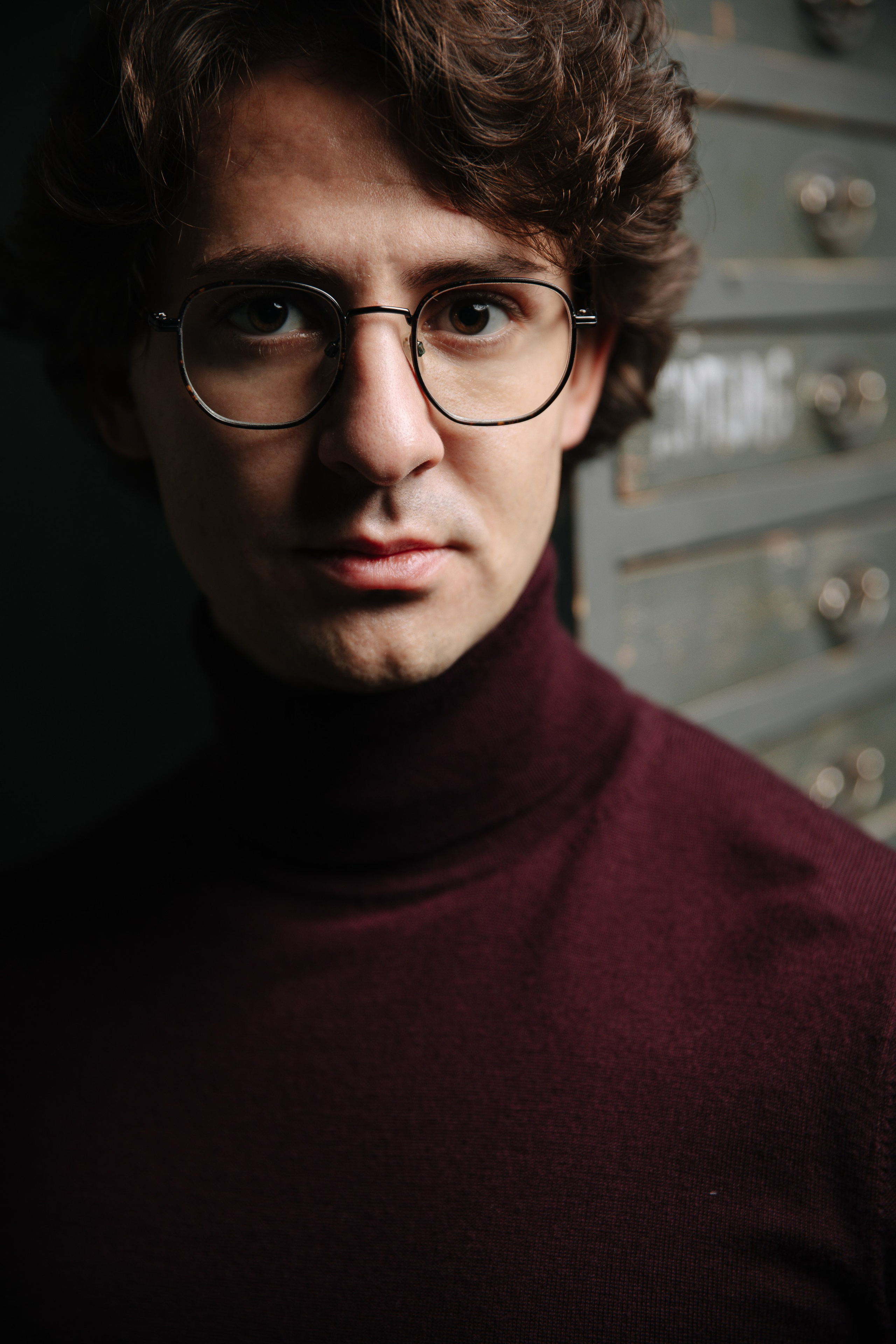 Бизнес портерт для эксперта. Бизнес-фотограф в Москве — Виталий Агабабян