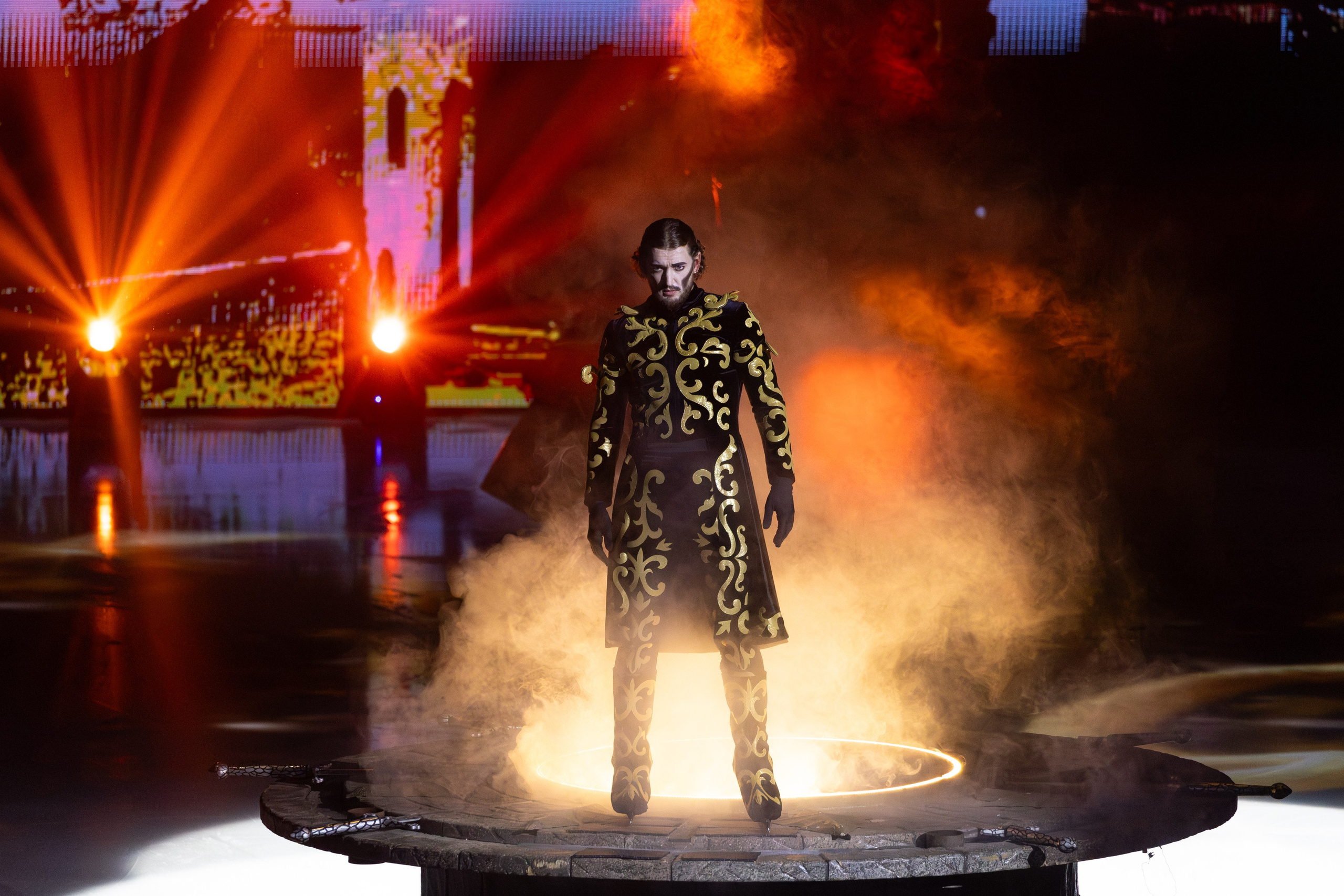 ЛЕБЕДИНОЕ ОЗЕРО