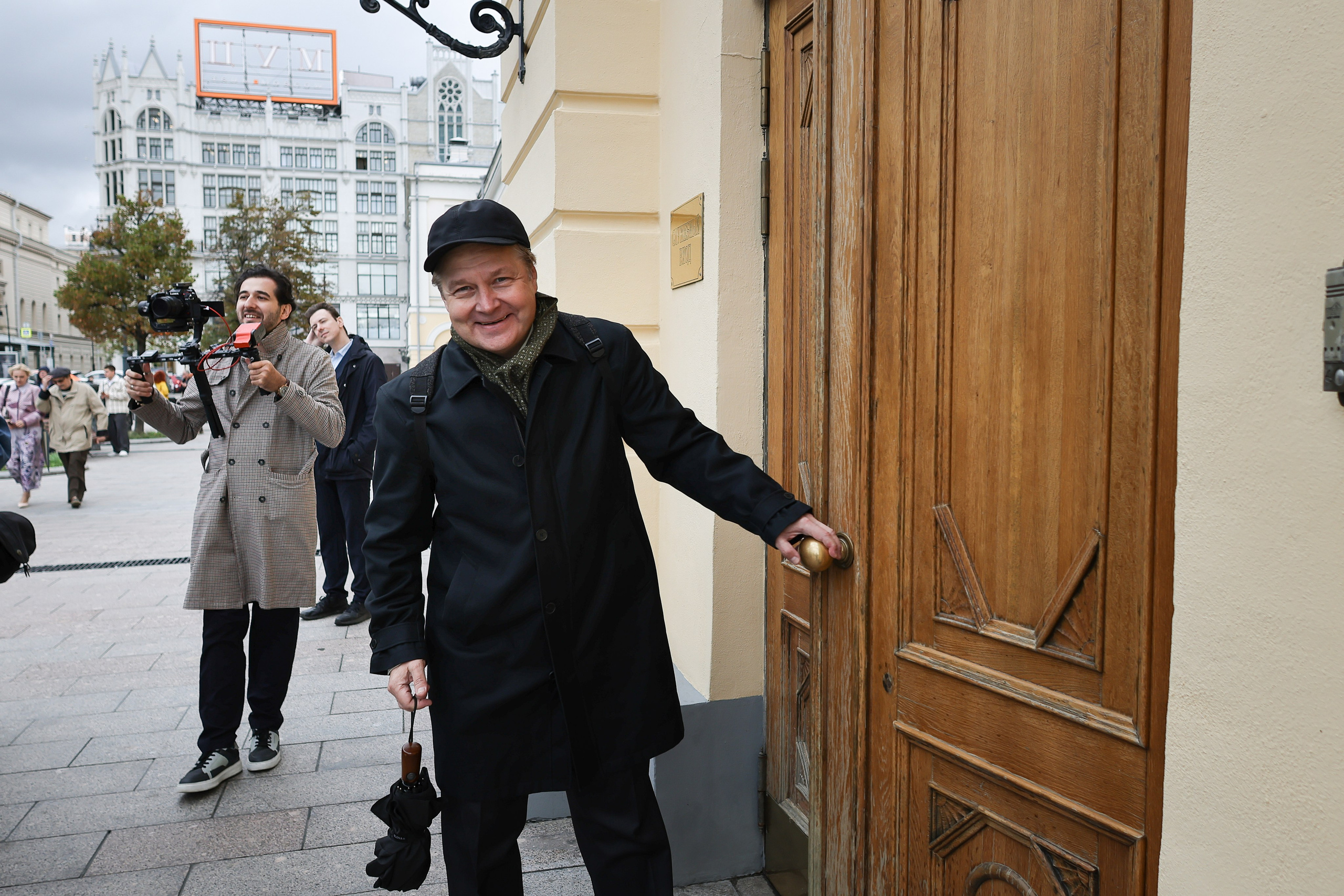 Сбор труппы Малого театра 2025. Reportage, architectural, fine art photographer Lena Melnikova in Moscow