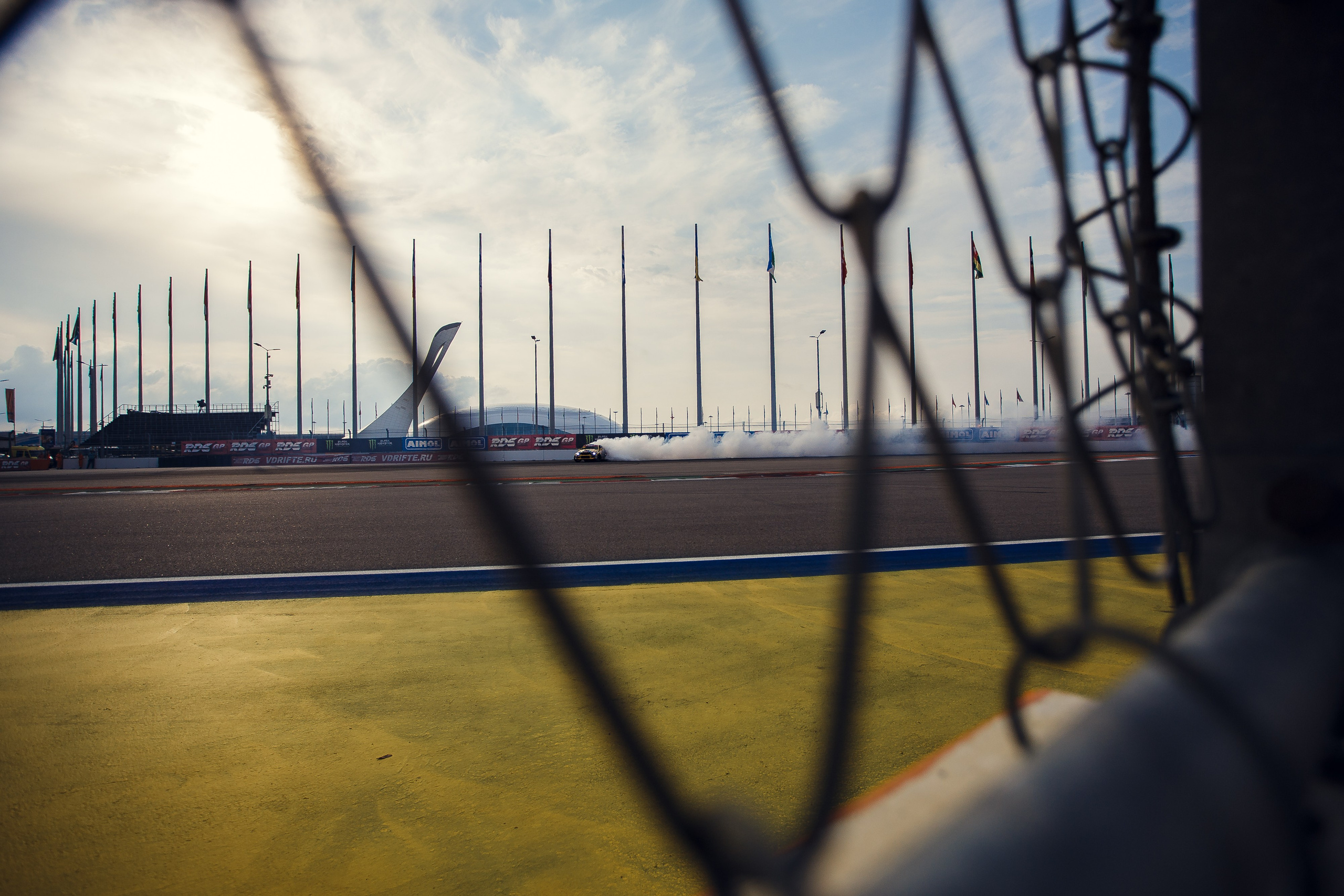 Спорт. Tony Mikhailov