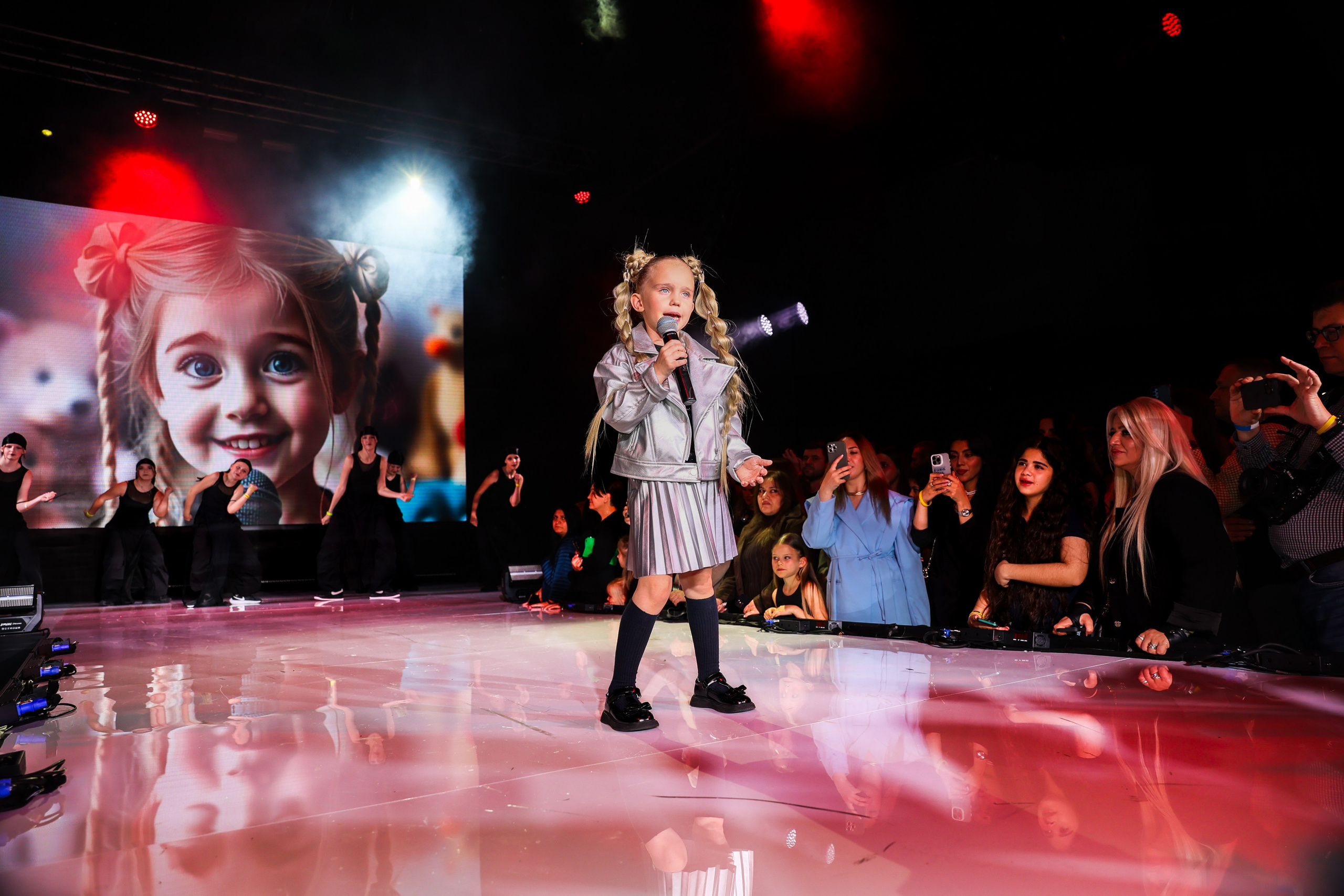 Показ мод MFFRUSSIA XII СЕЗОН. Свадебный и семейный фотограф Москва и Московская область