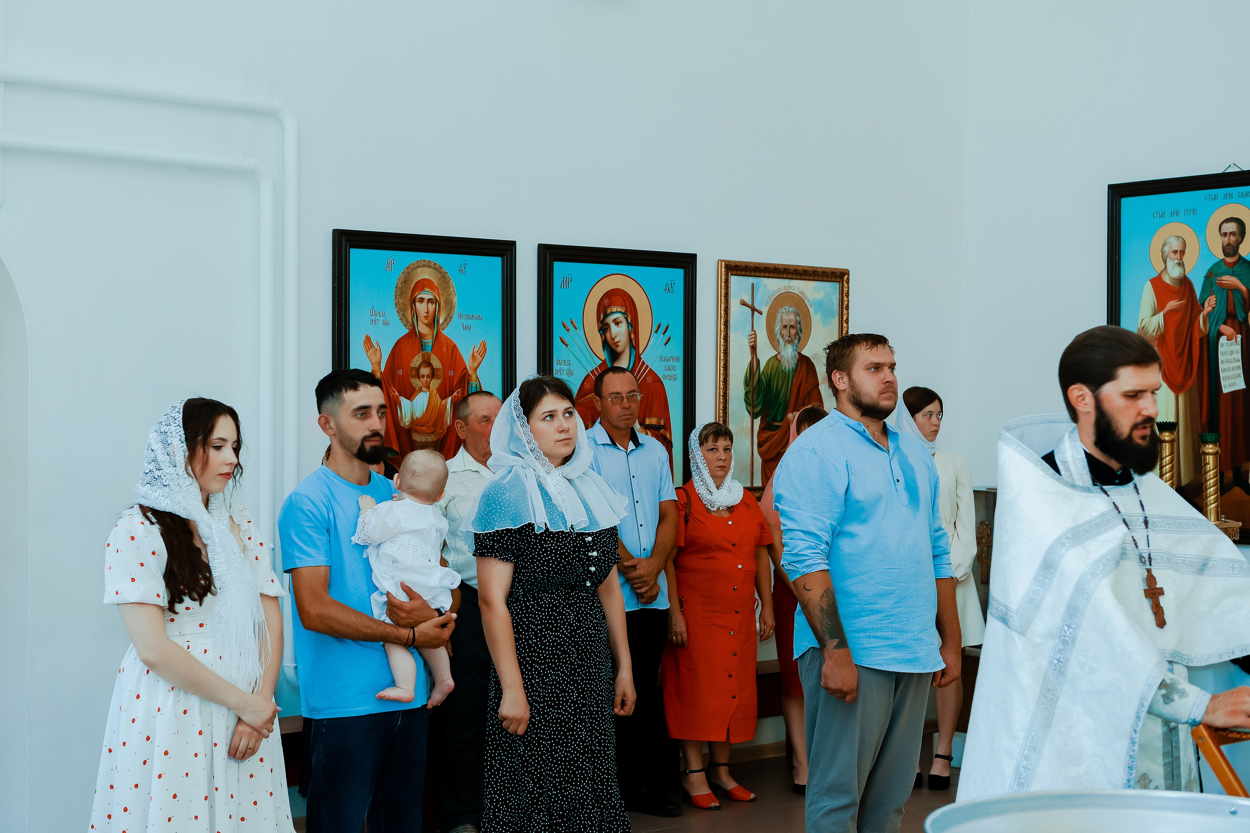 Таинство Крещения Отца и Дочери. Свадебный фотограф Евгения Фролова г. Каменск-Шахтинский, Донецк, Ростов