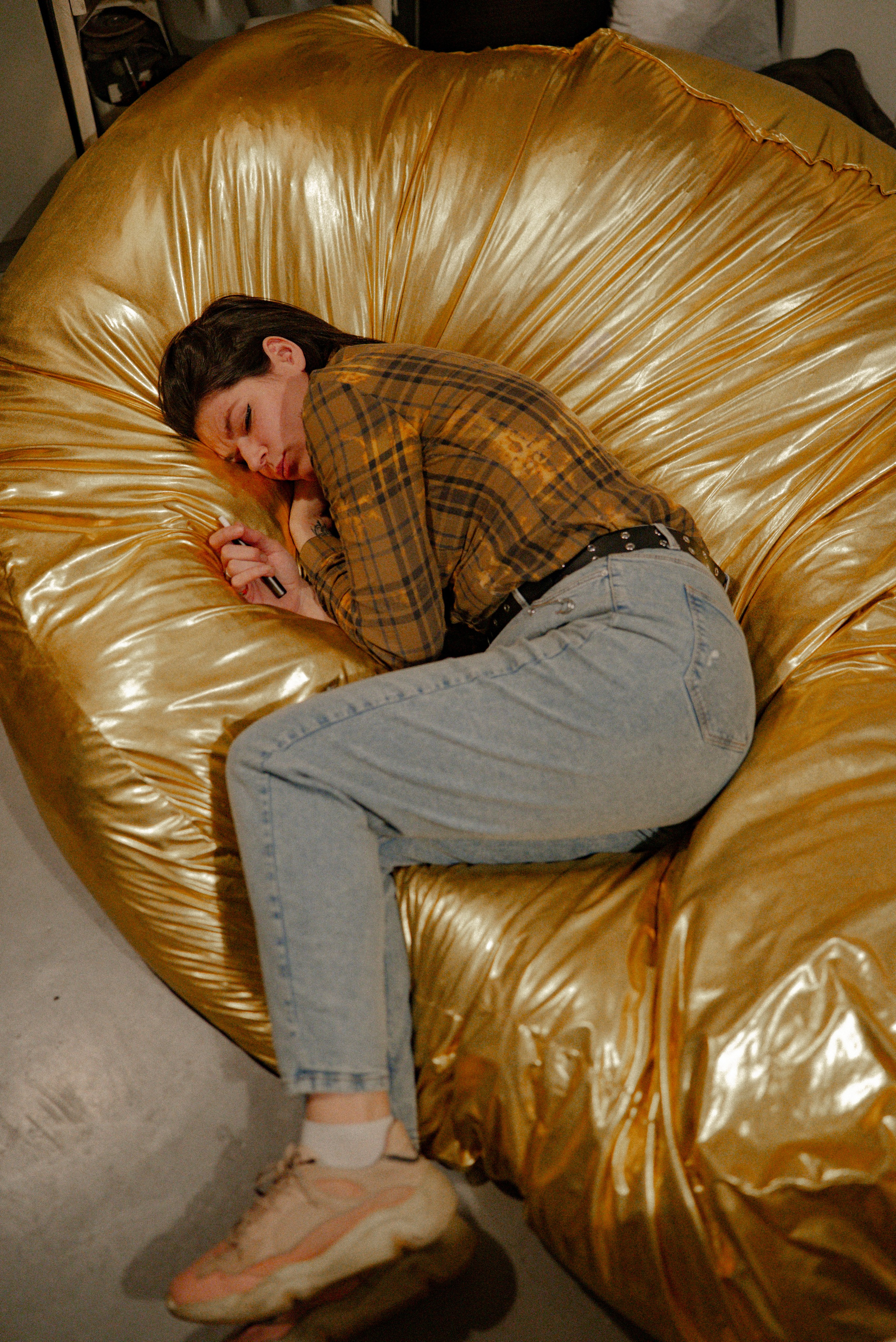 2026. Стрит-фотография, полная абсурда, идиотизма и красоты