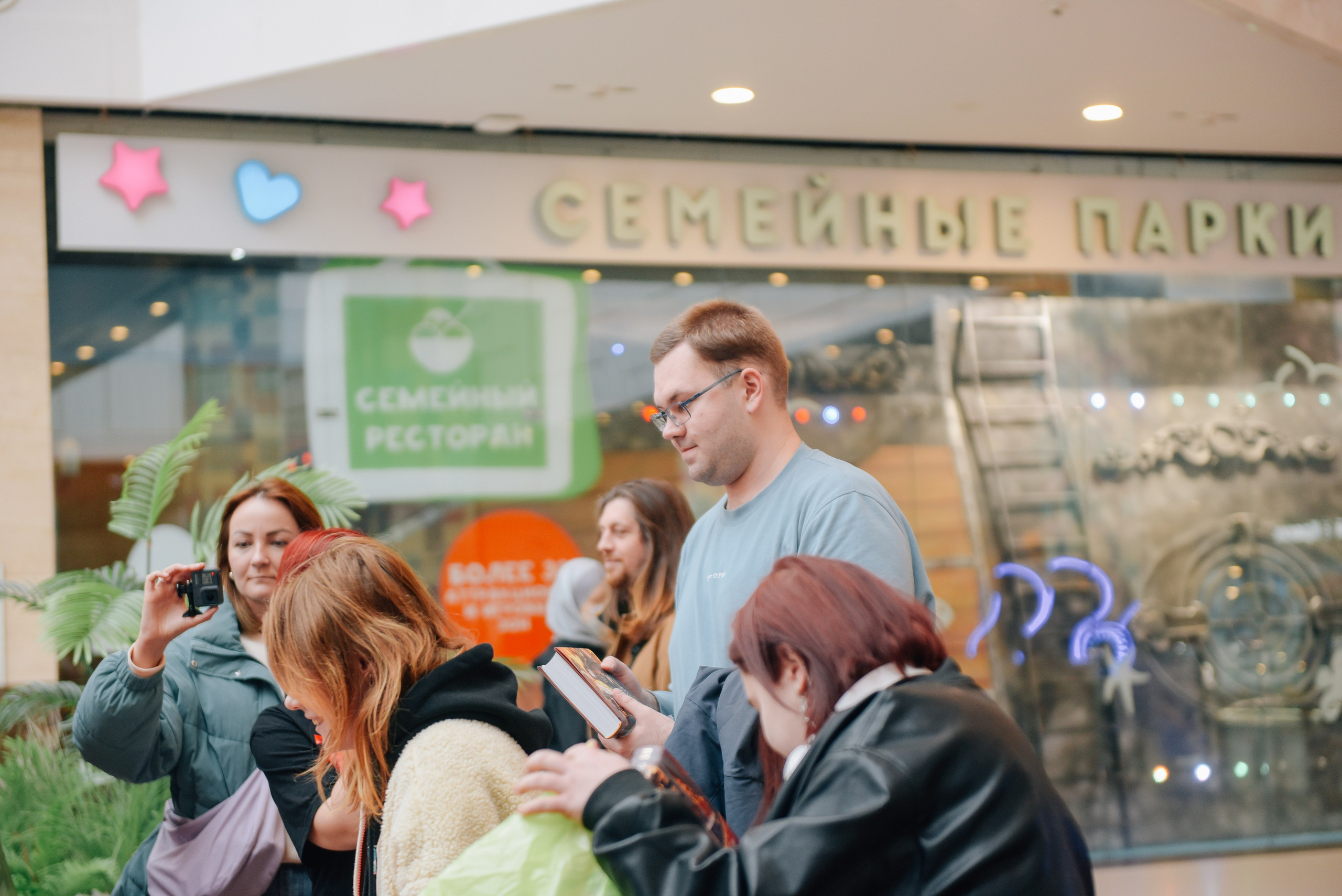 XL MEDIA Автограф-сессия с Renibet. Фотограф Лола Волна, город Москва