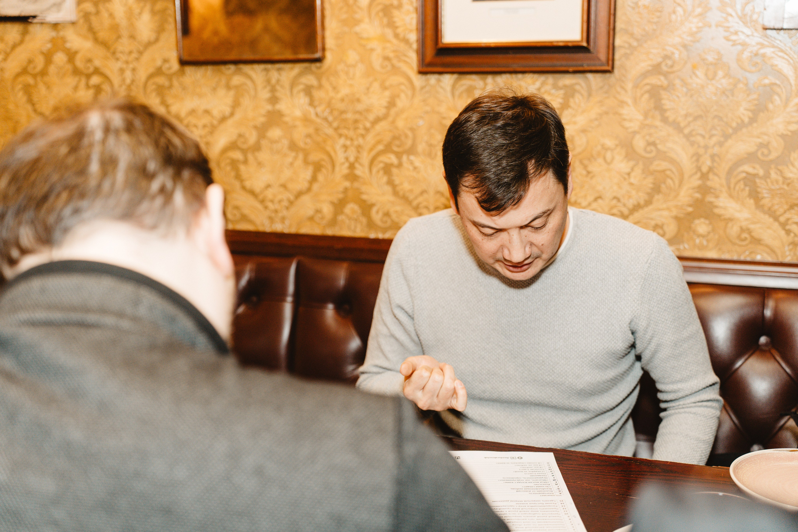 Intellectual games. Я занимаюсь событийной, свадебной, товарной, студийной… фотографией