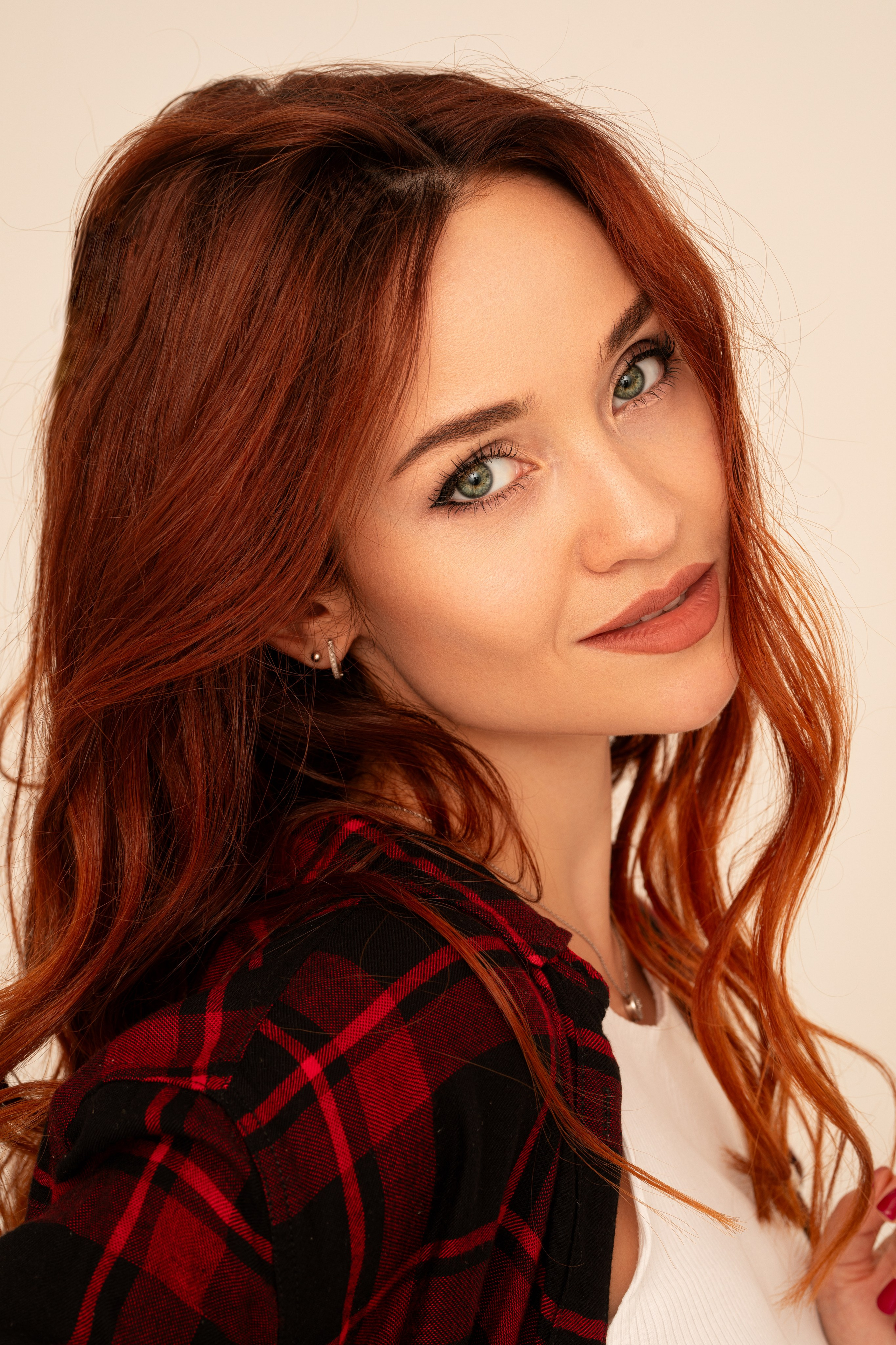 Студийный фотосет с Еленой в интерьере и на циклораме в формате для «себя»