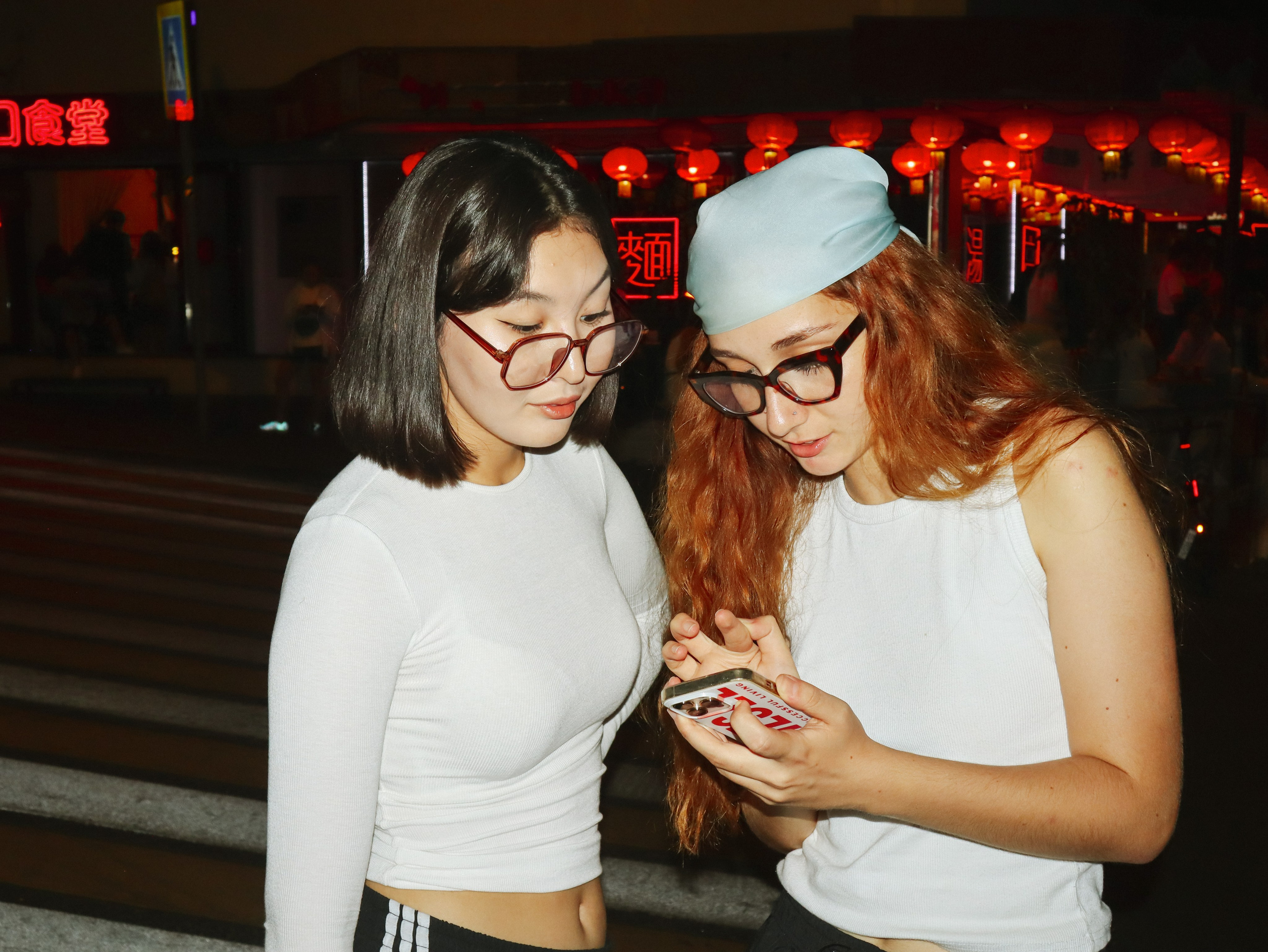 Диана и Диля. Портретный и свадебный фотограф в Москве Александра