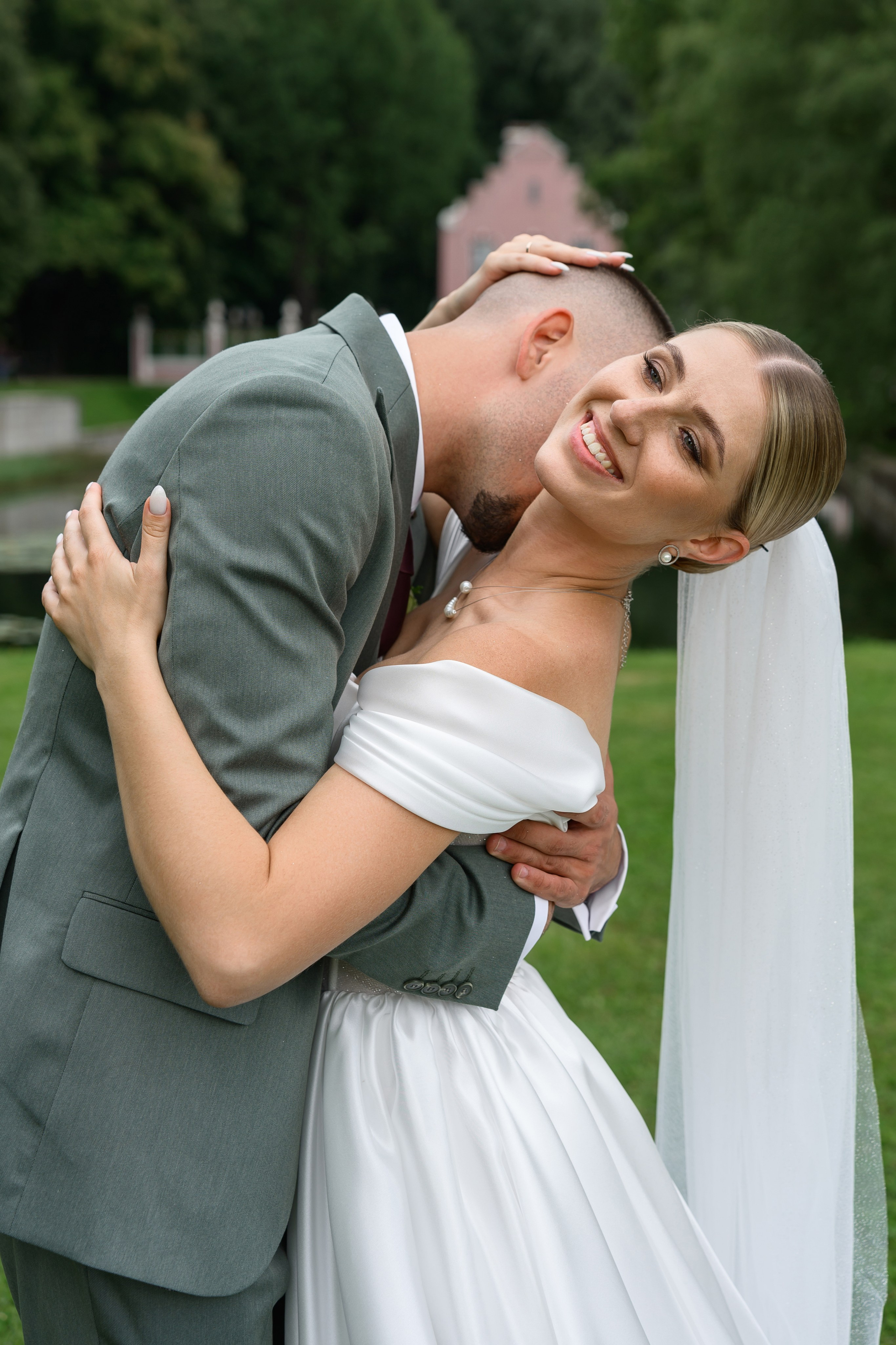 Свадебная фотосессия в отеле «Милан». Свадебный фотограф Москва Юрий Кульман