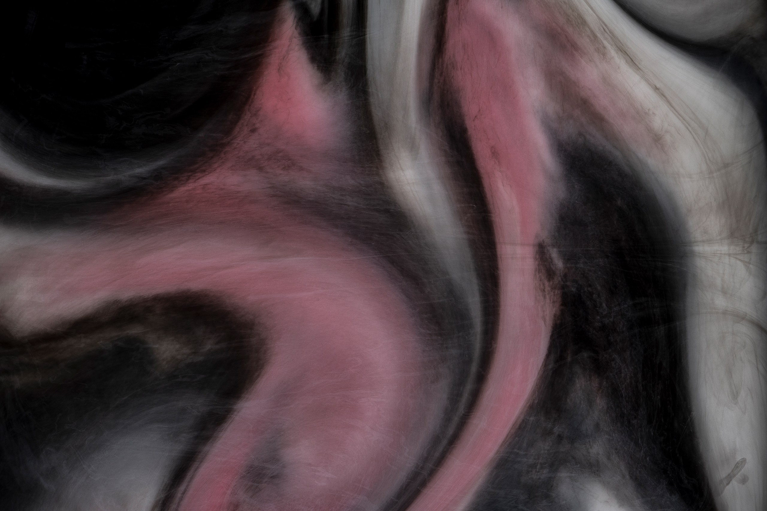 Краска в воде. Скульптуры из воды Сергея Толмачева