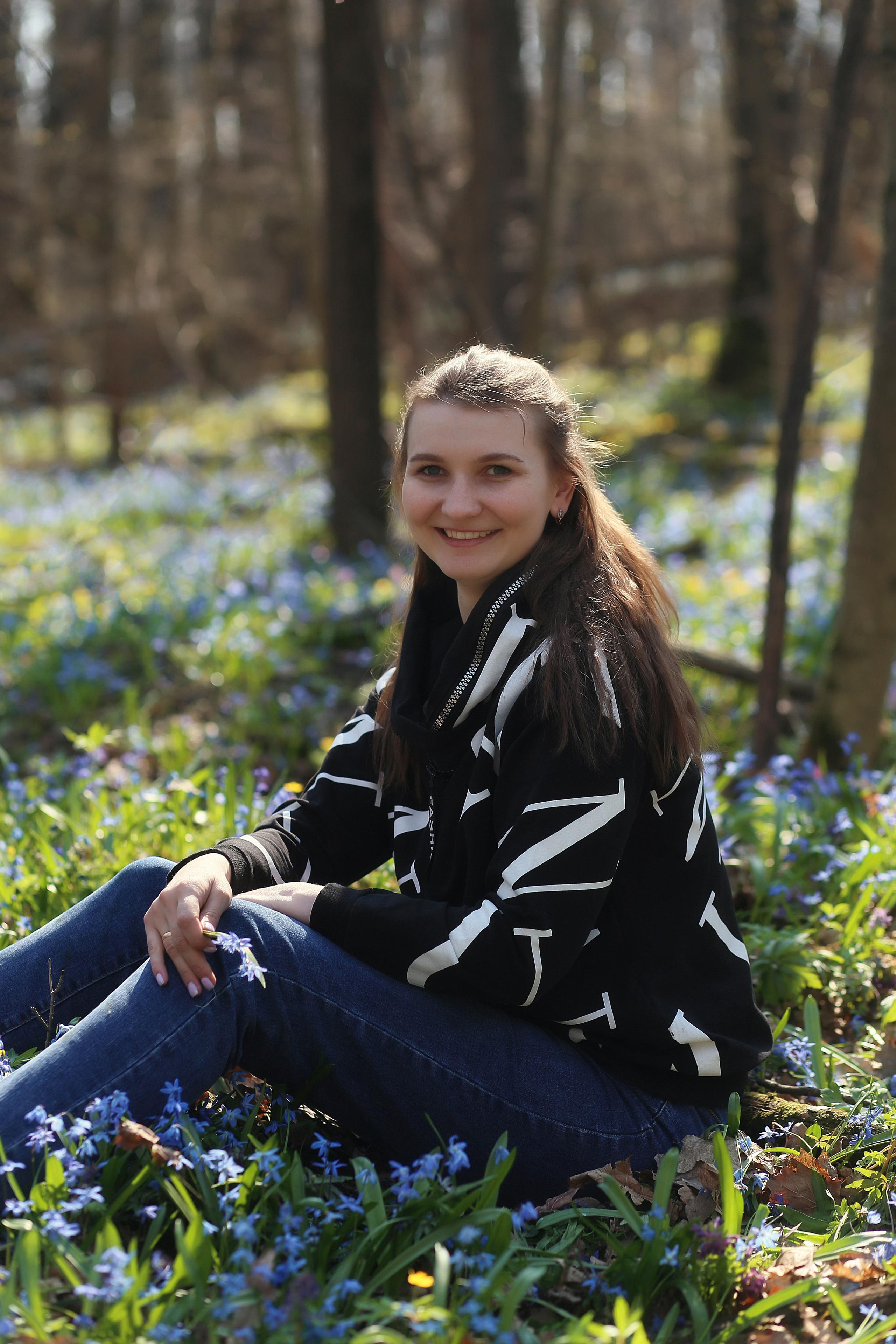 Прогулка в цветущем лесу. Семейный фотограф в Воронеже Плотникова Алина