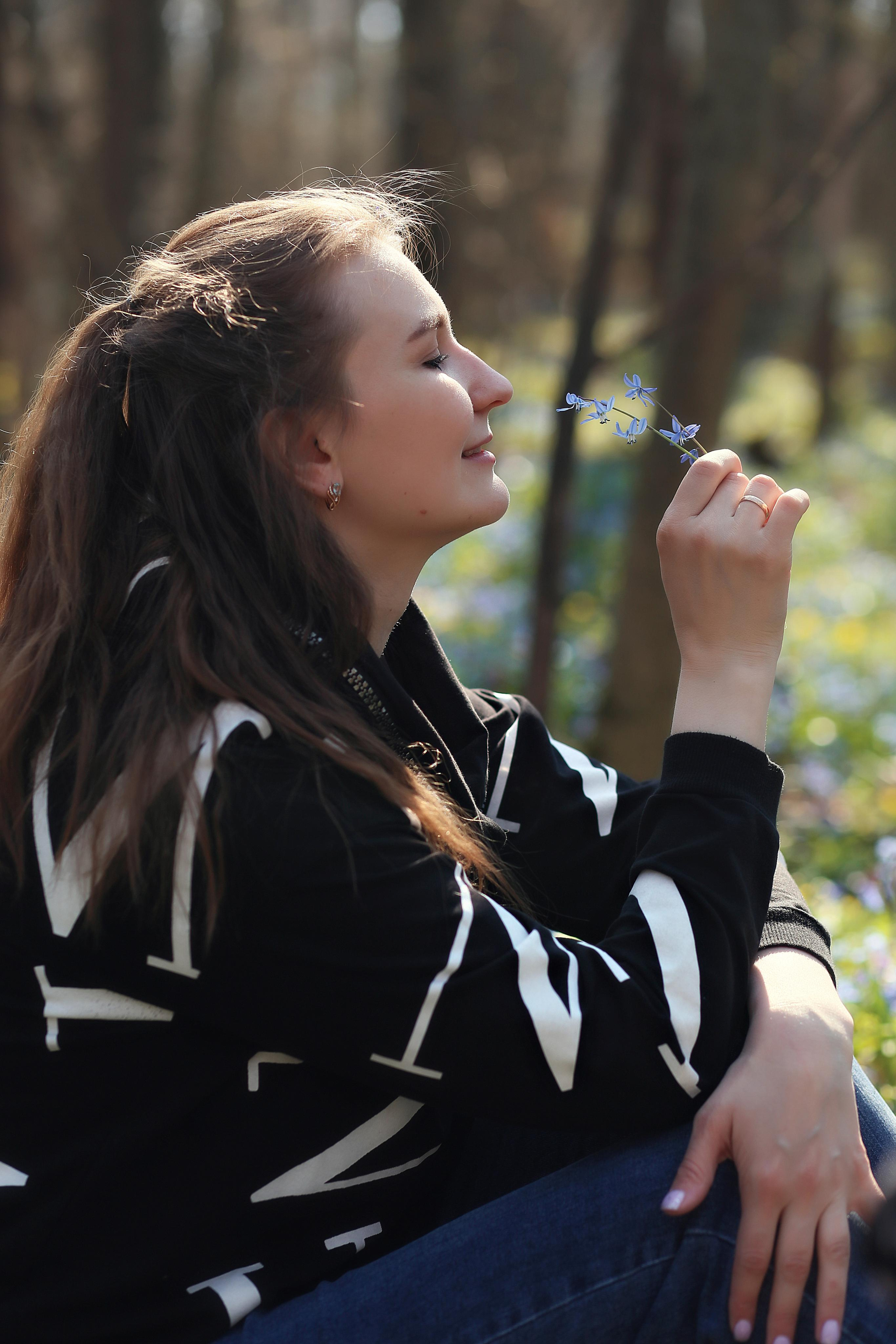 Прогулка в цветущем лесу. Семейный фотограф в Воронеже Плотникова Алина