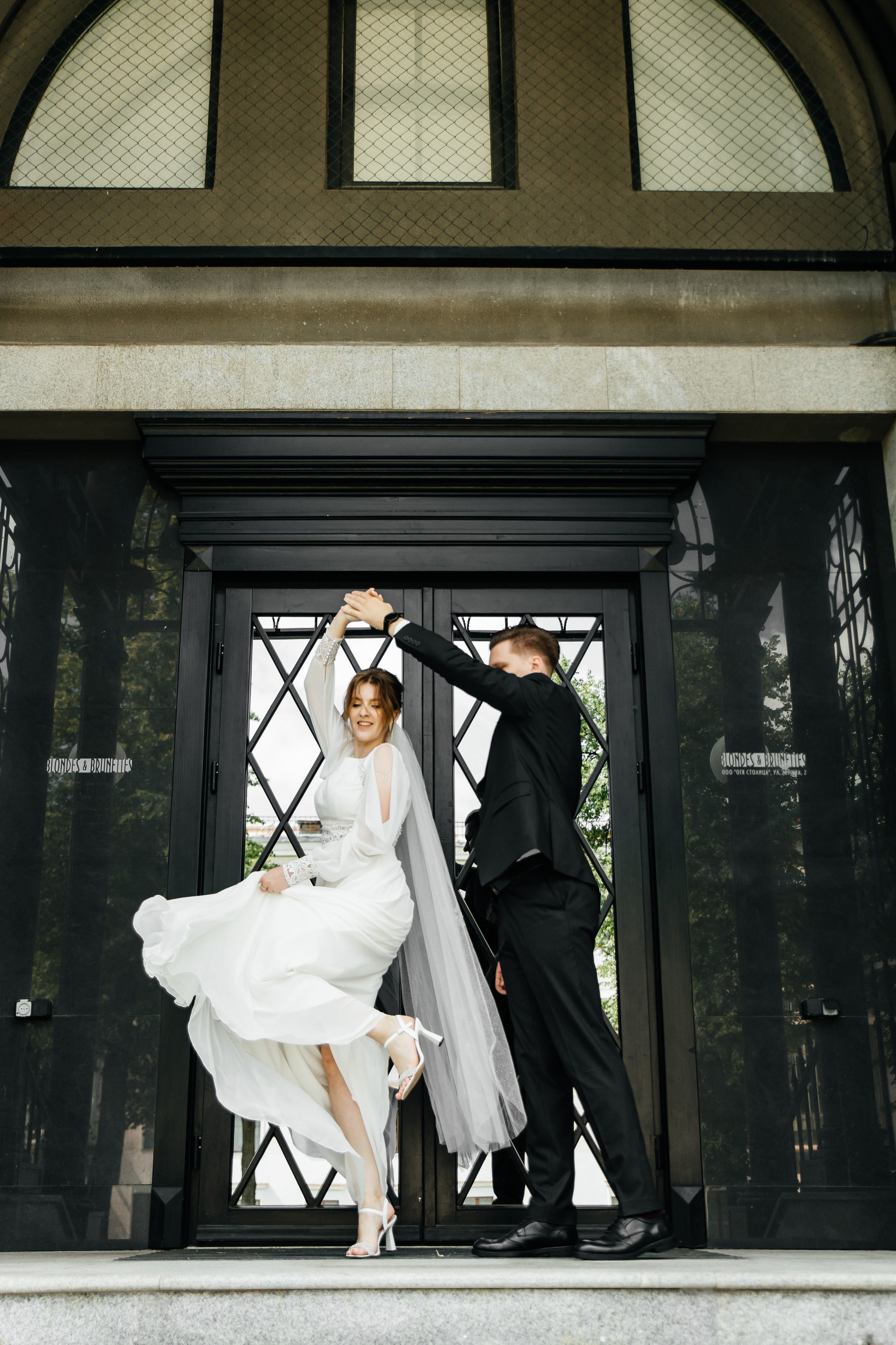 Свадебный фотограф Александр Кожарский