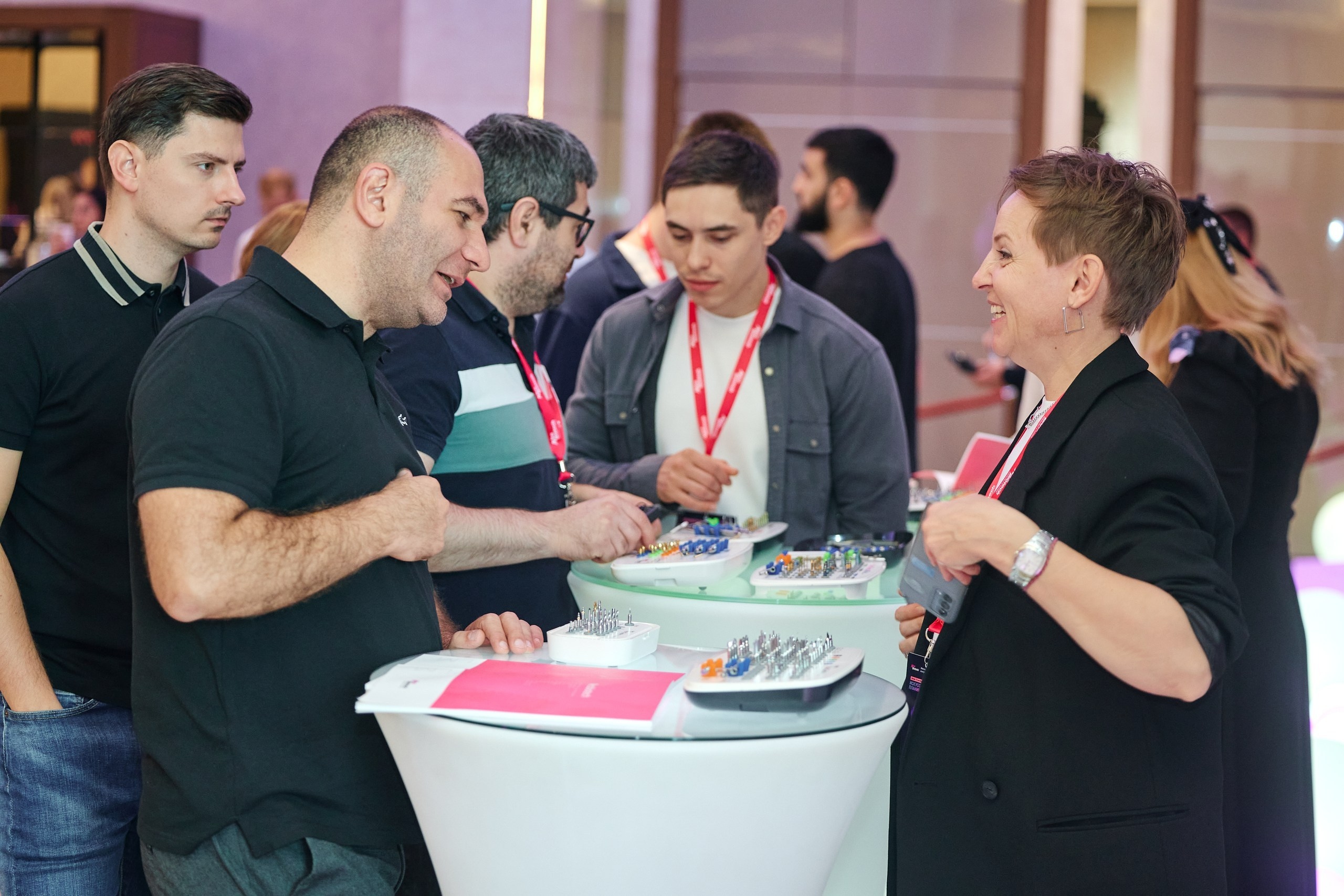 Конгресс имплантологов Neo Biotech 2025. Антон Артюшин, портретный фотограф. Москва