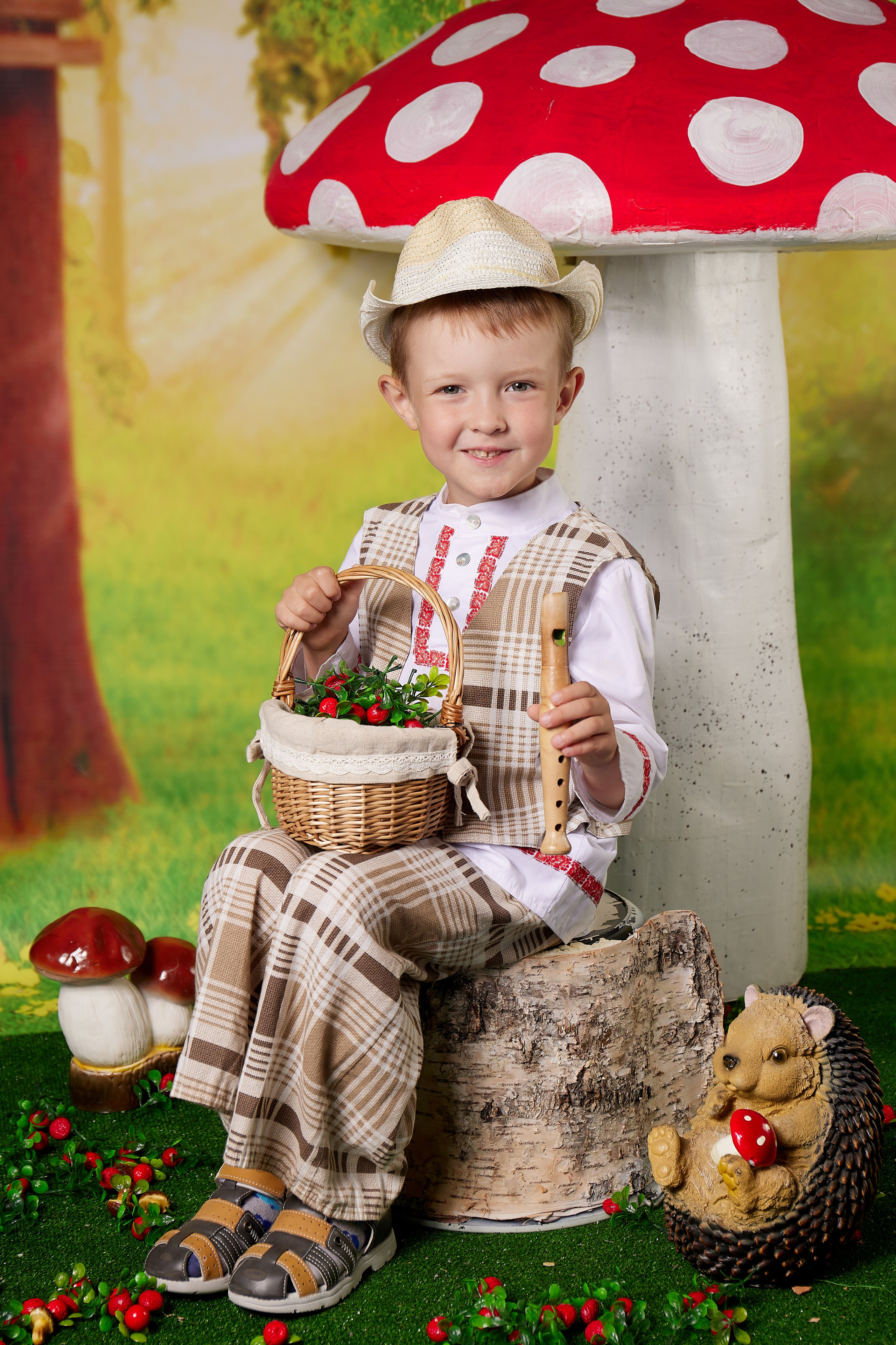 Под грибом. Детская выездная фотостудия