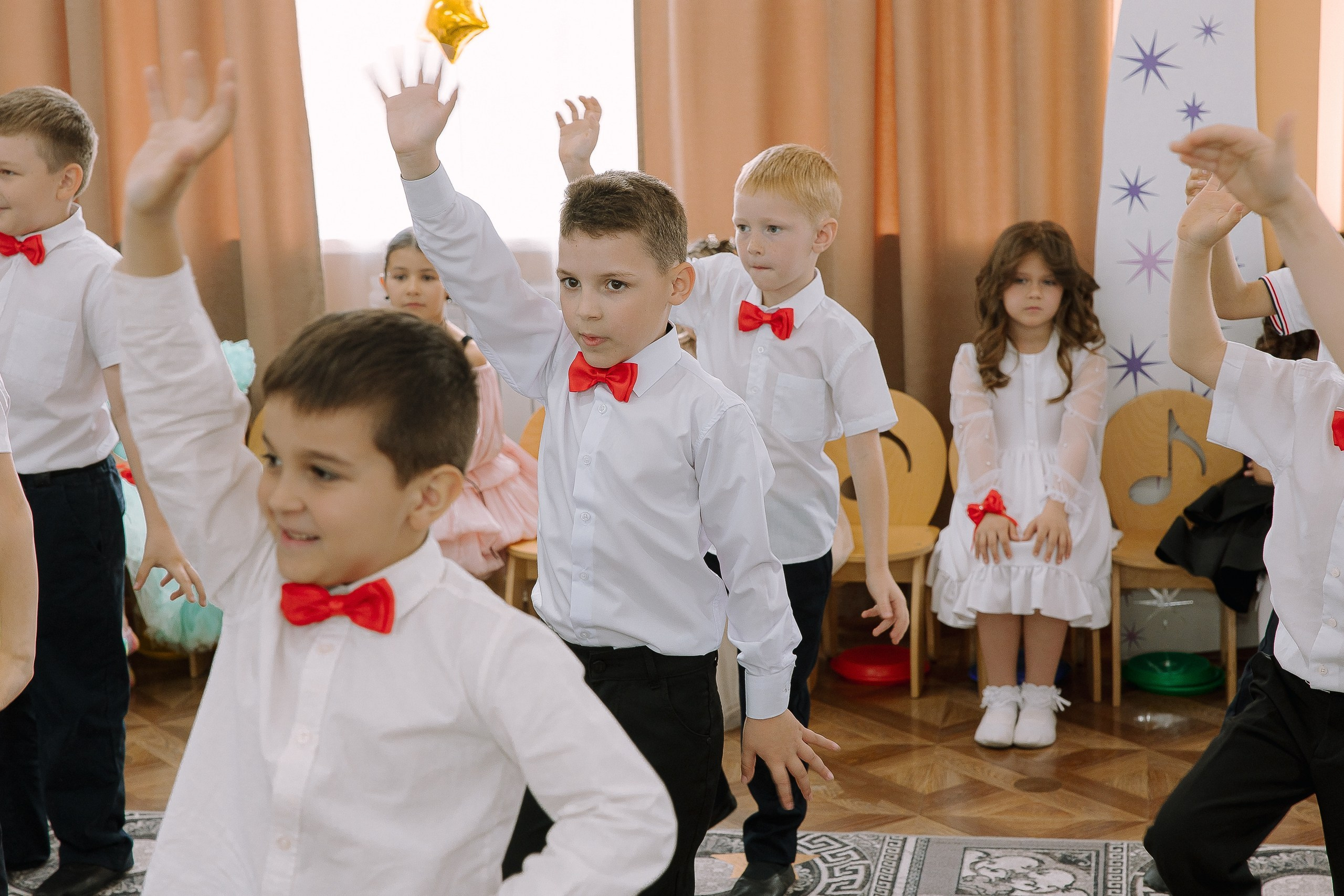 Выпускной в ДС 26. Выпускные альбомы Натальи Бутко: Новороссийск, Анапа, Геленджик