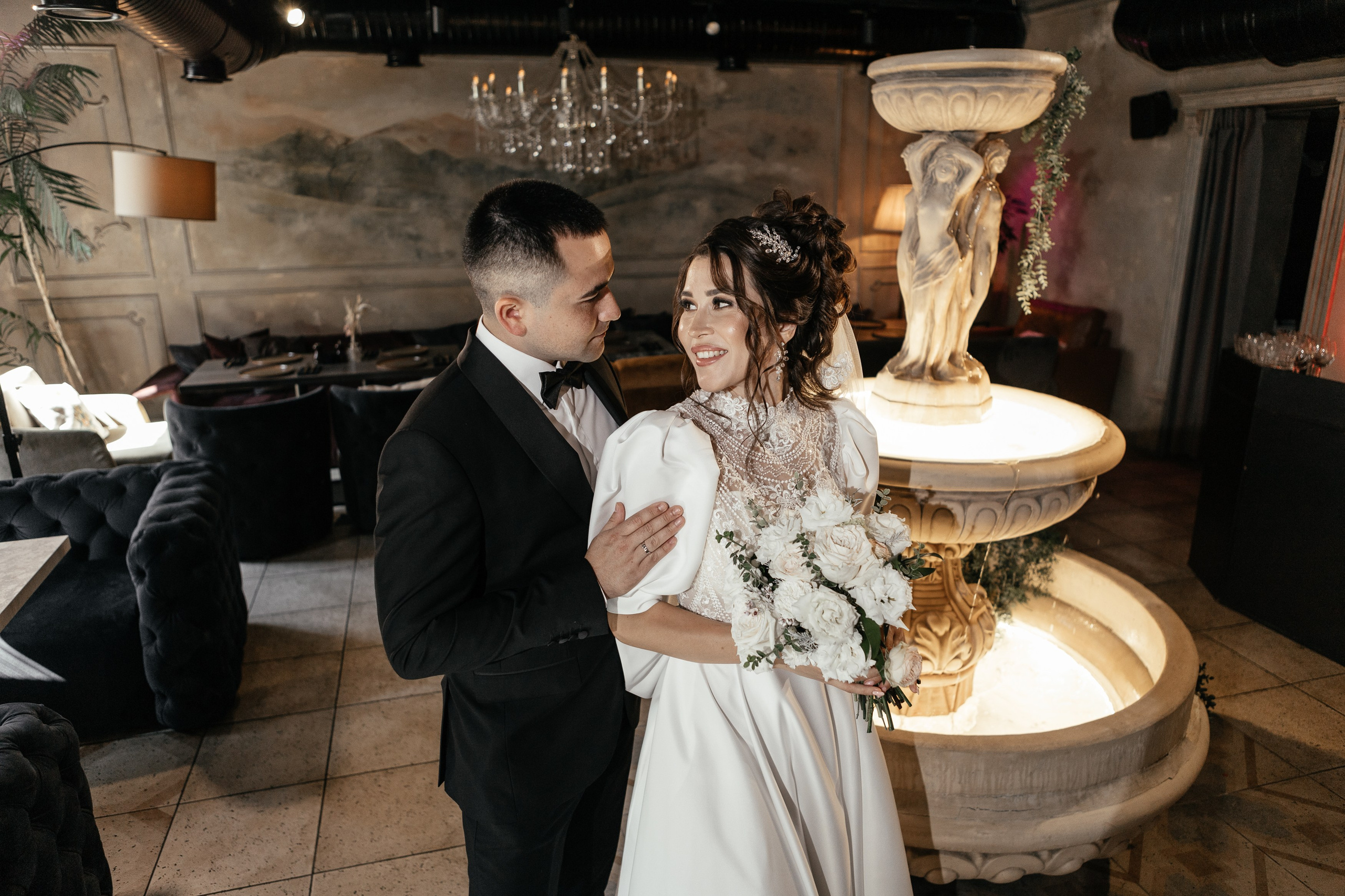 Свадебный фотограф Уфа — Руслан ГабдлисламовЖивые эмоции, красивые кадры, воспоминания на всю жизнь.Работаю по всей Республике Башкортоста. Свадебный фотограф Уфа Руслан Габдлисламов