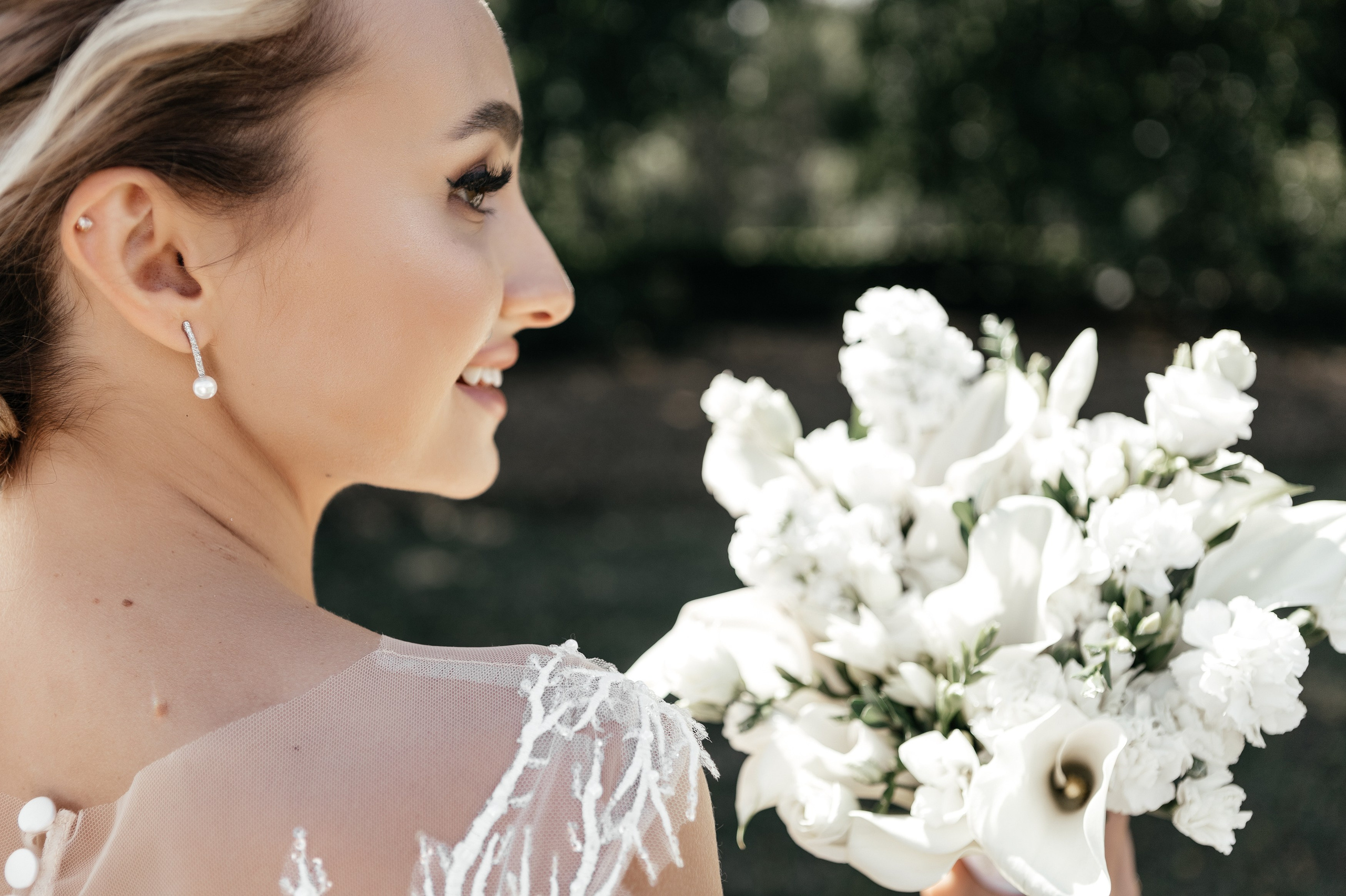 Свадебный фотограф Уфа — Руслан ГабдлисламовЖивые эмоции, красивые кадры, воспоминания на всю жизнь.Работаю по всей Республике Башкортоста. Свадебный фотограф Уфа Руслан Габдлисламов