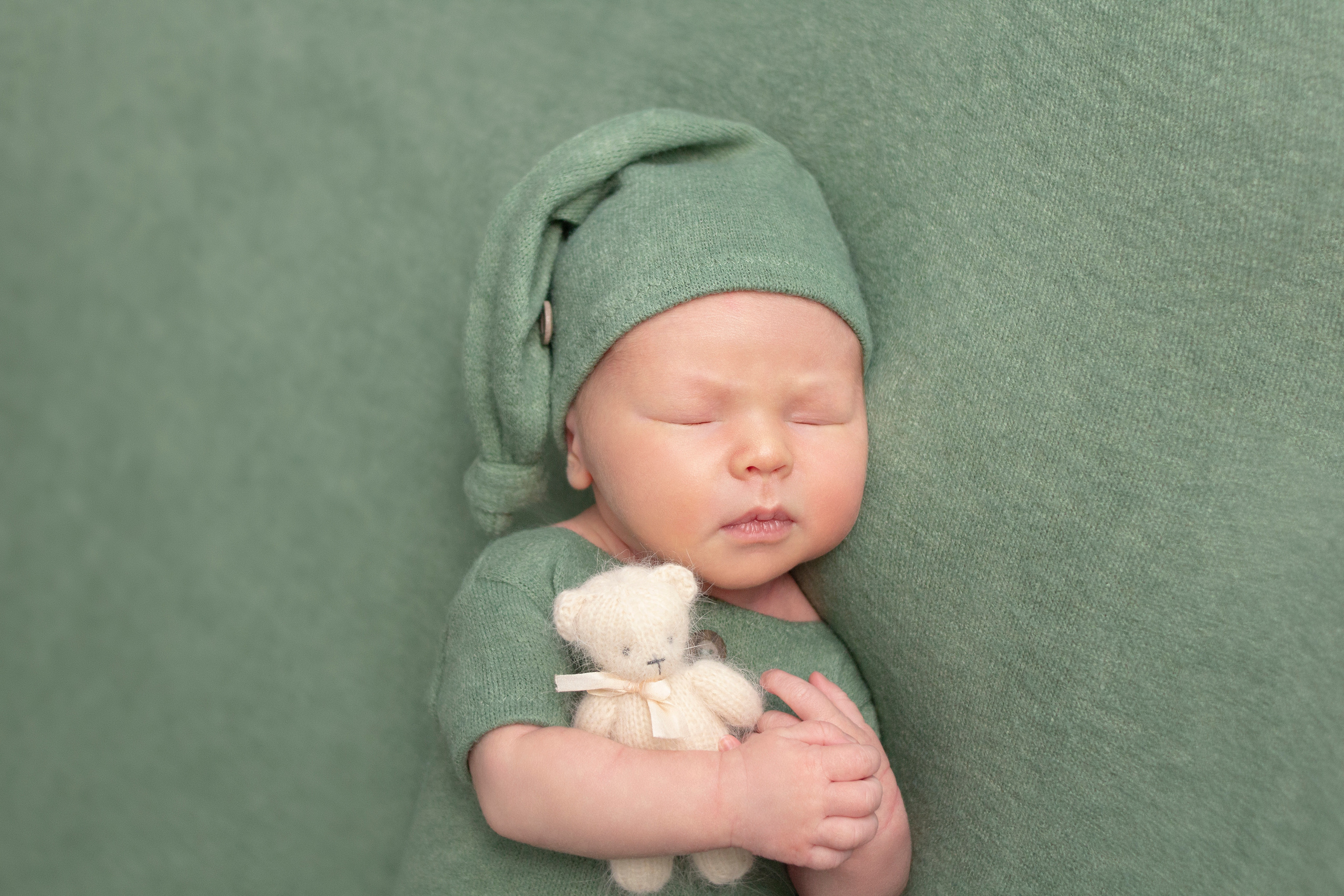 Фотограф новорожденных и семейный фотограф в Санкт-Петербурге