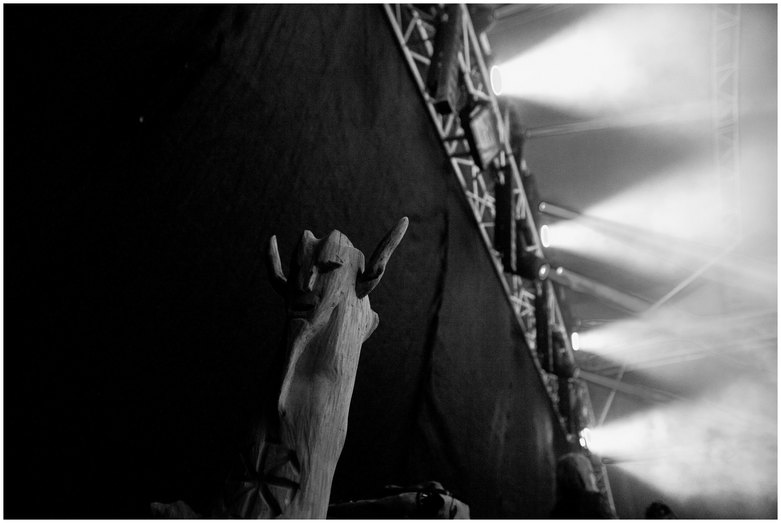 Басовішча XXX. Künstler Verstecktoff