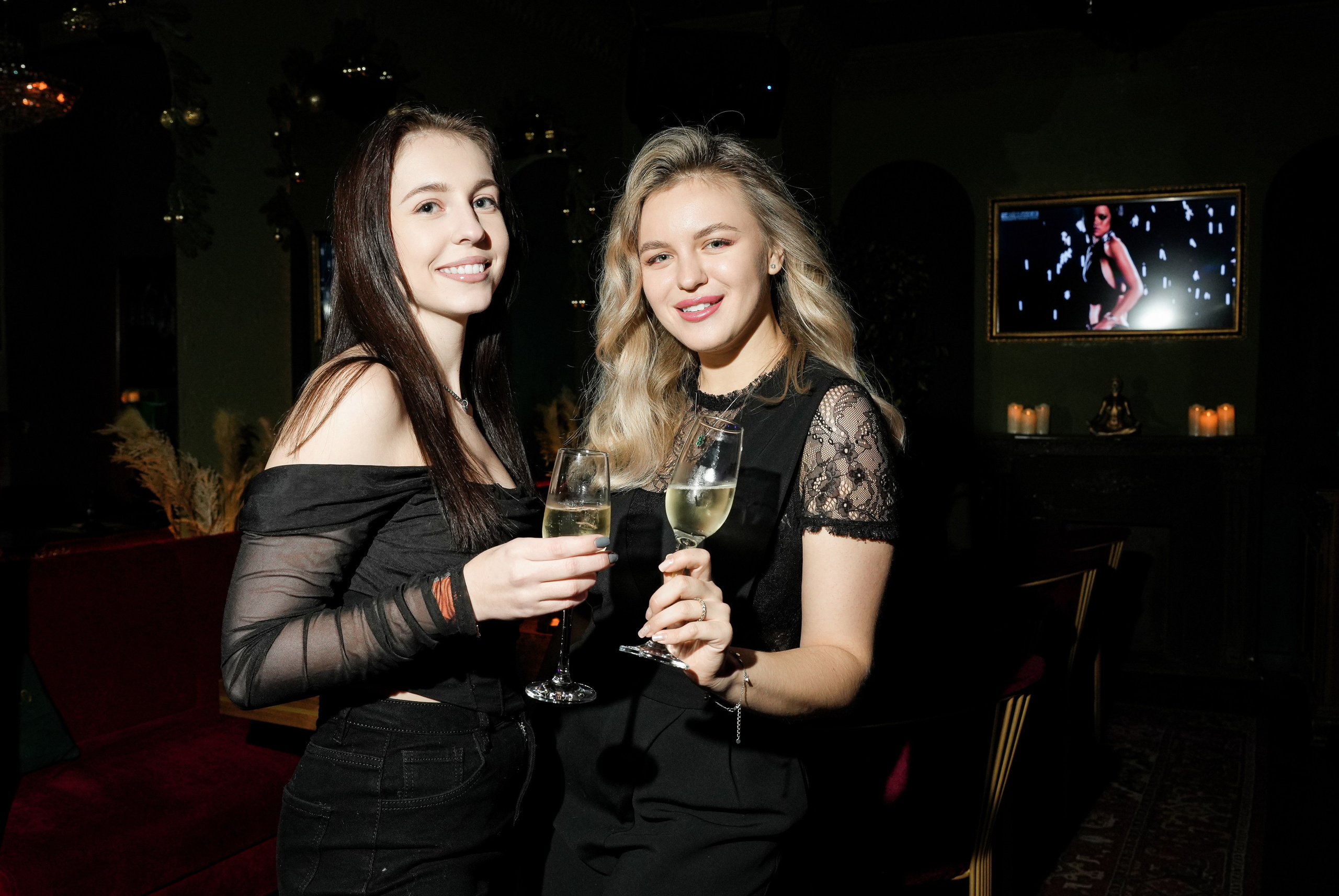 EVENT-туса в караоке. Свадебный фотограф и видеограф в Ростове-на-Дону. Максим и Наталья Лебедевы