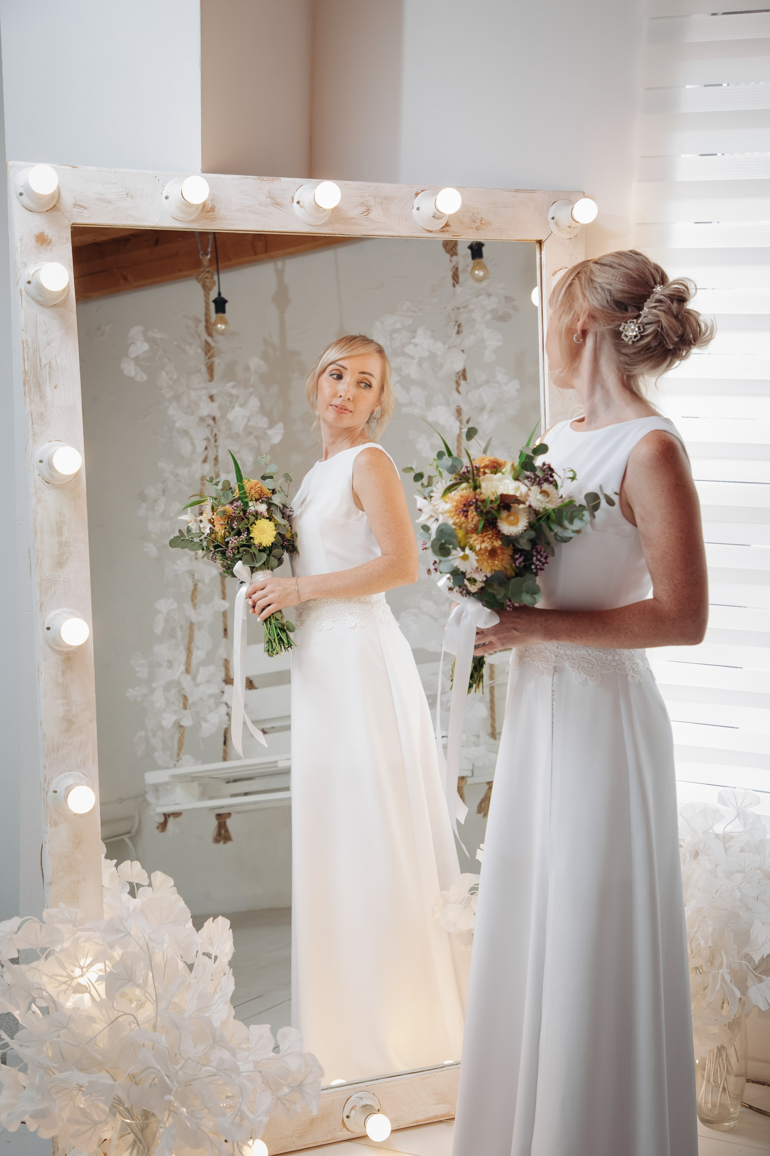 Александр и Елена. Главная