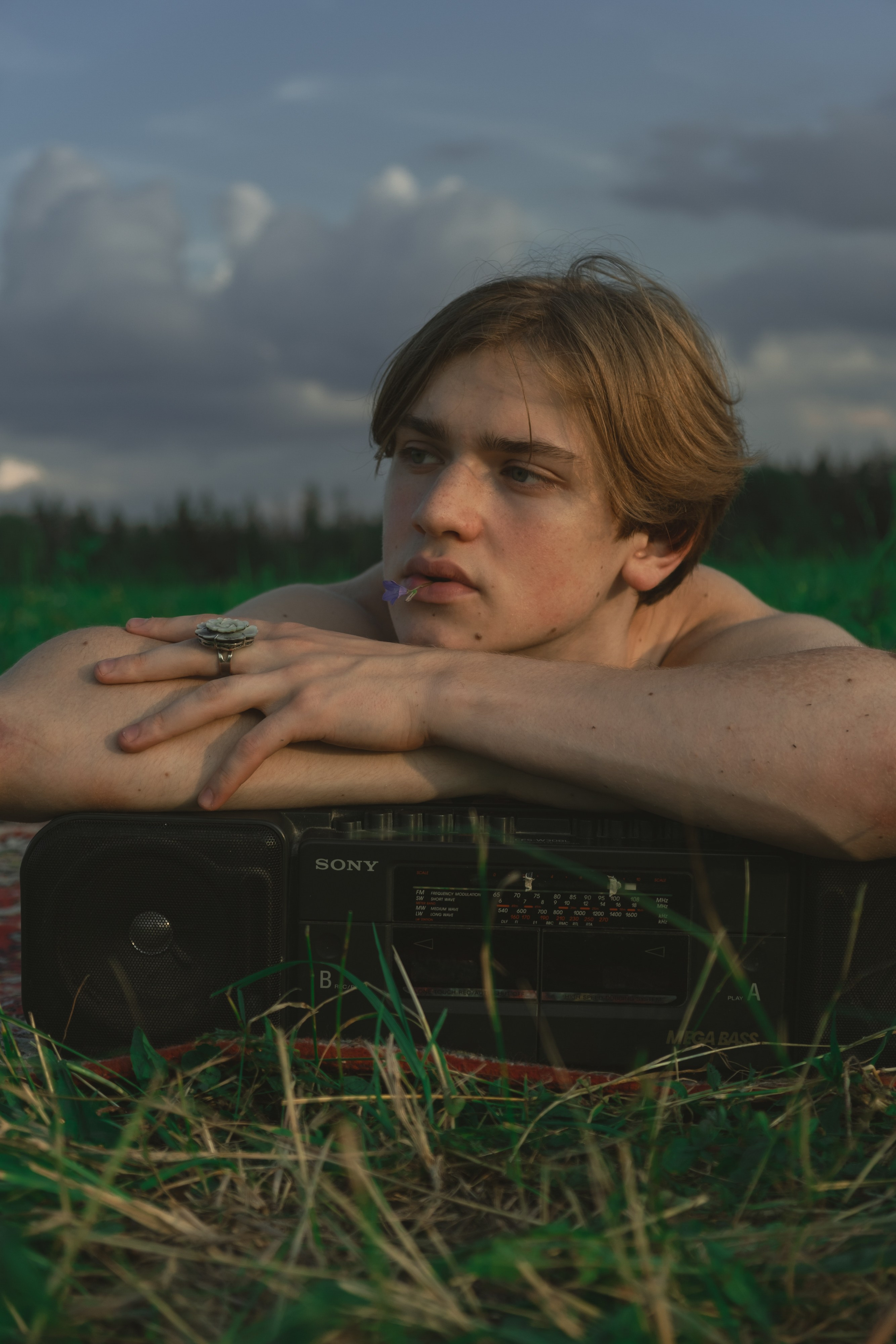 Ковер. Поле. Глеб. Мари — фотограф и видеограф из Москвы